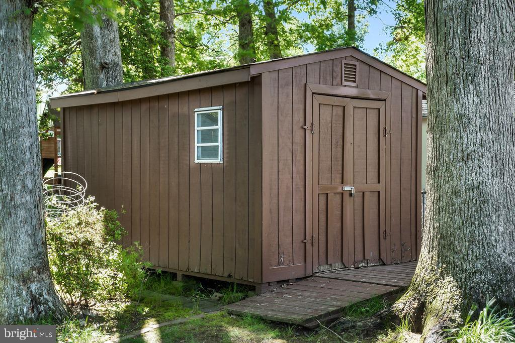 4201 Sideburn Rd