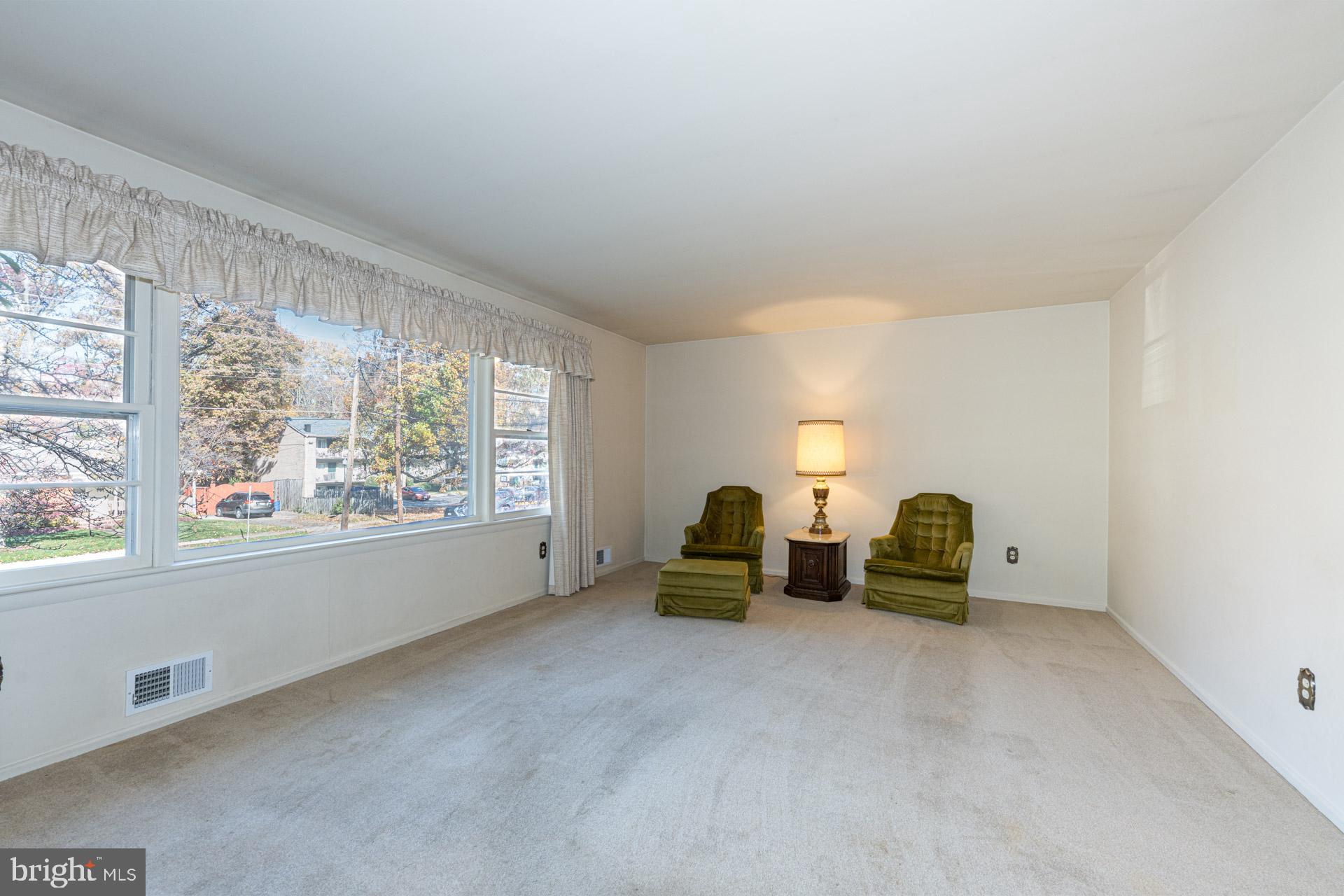 107 Patrick STREET SE