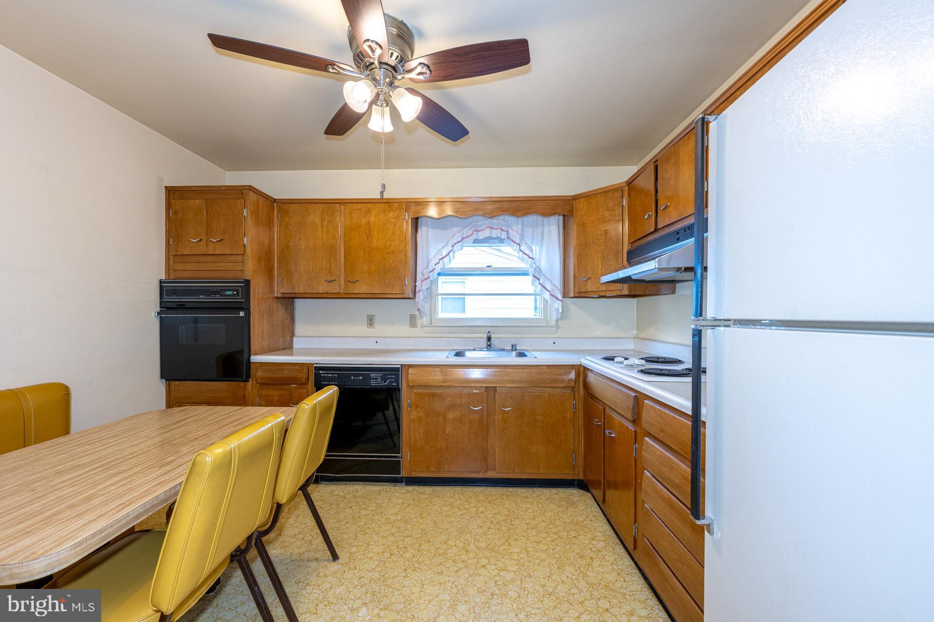 107 Patrick STREET SE