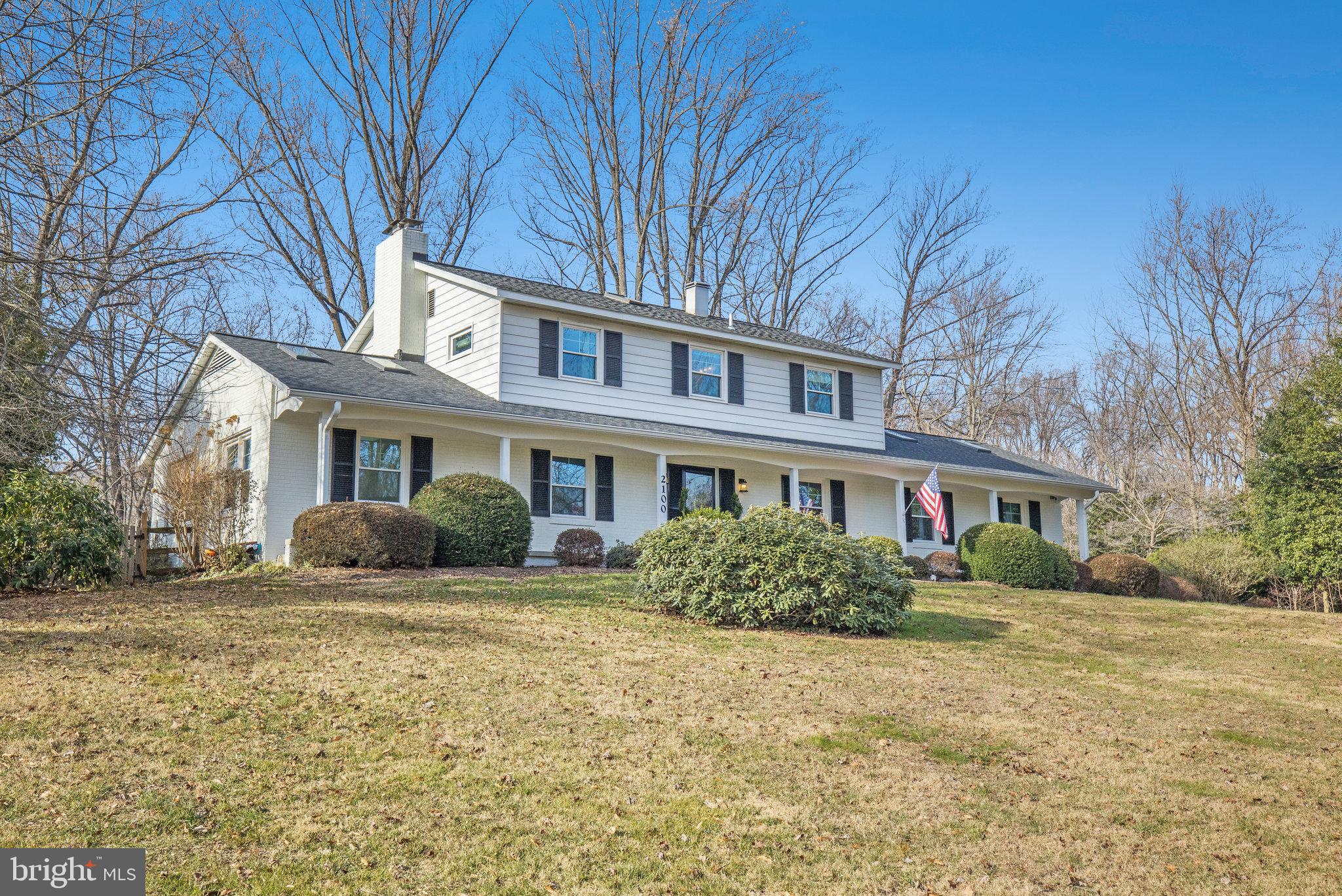 2100 Post ROAD