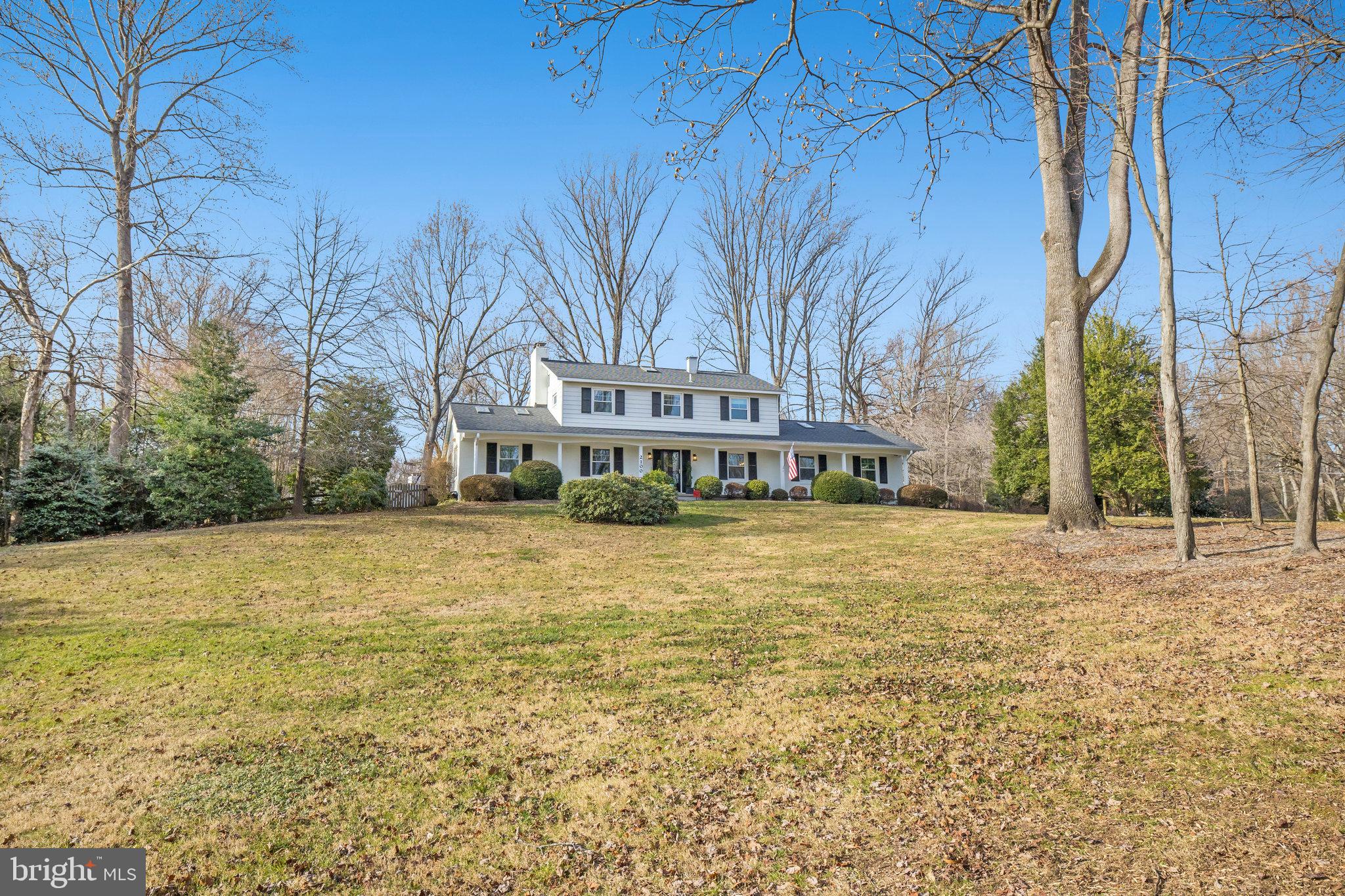 2100 Post ROAD