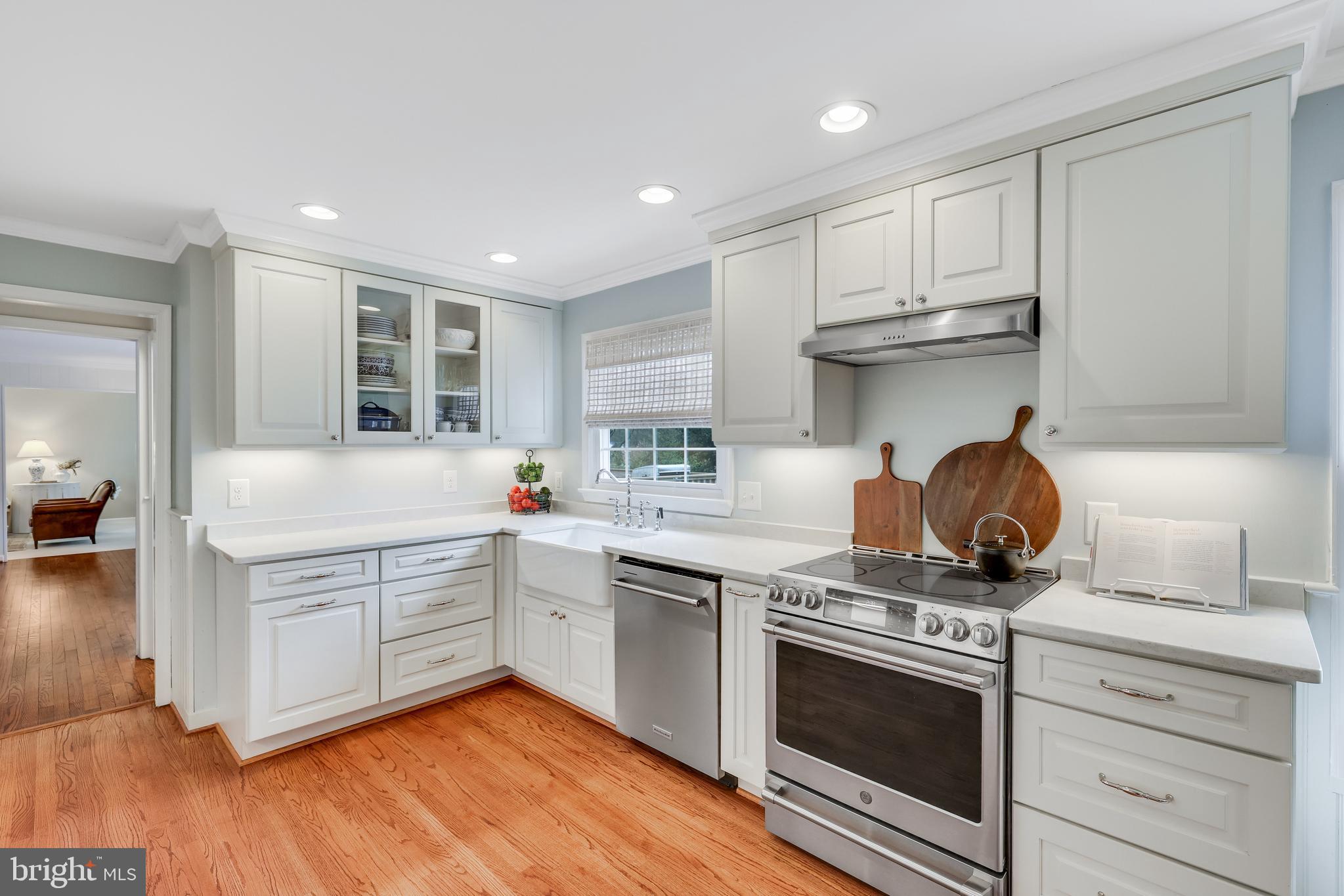 3002 Heritage Farm Ct