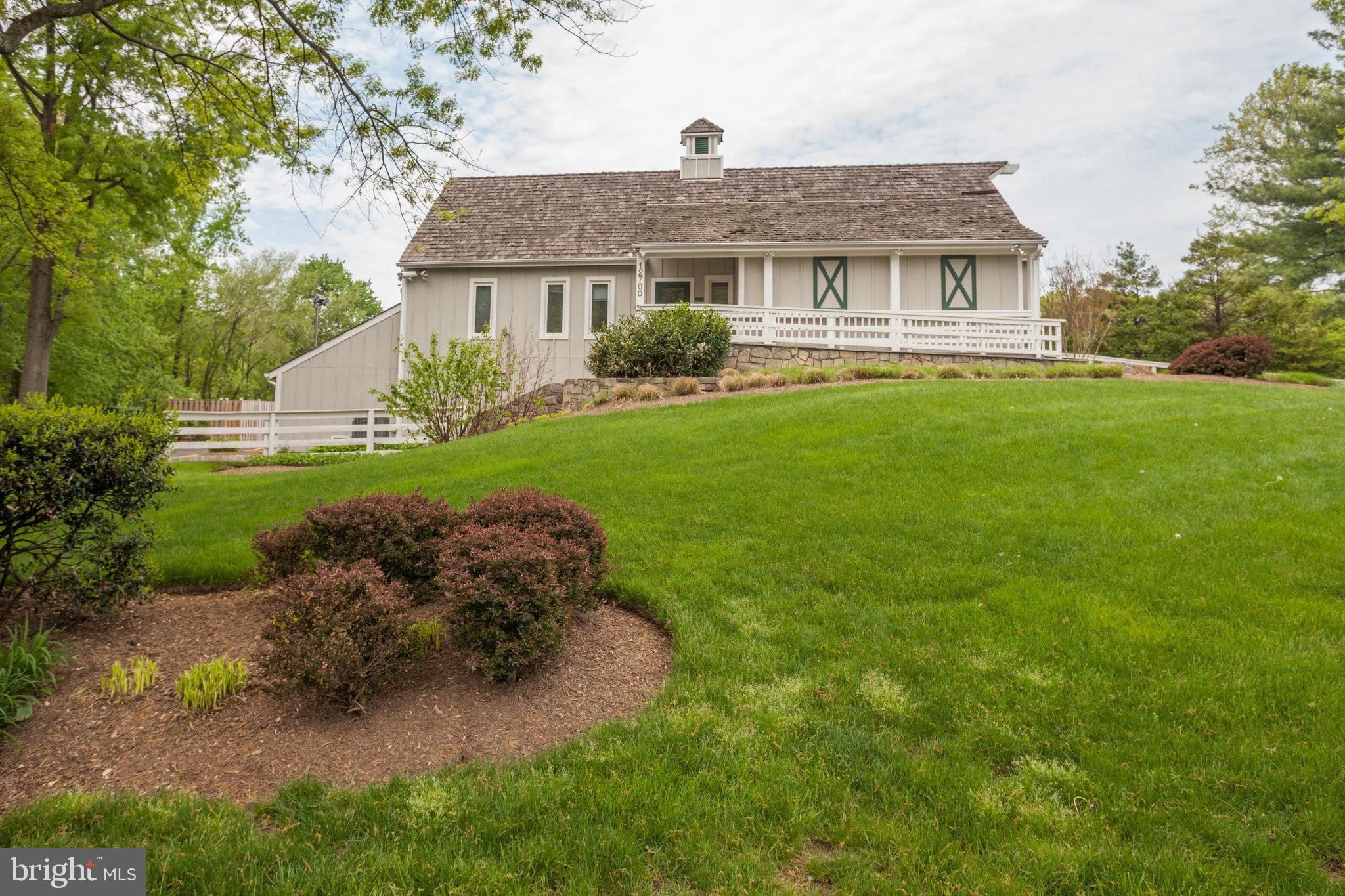 3002 Heritage Farm Ct