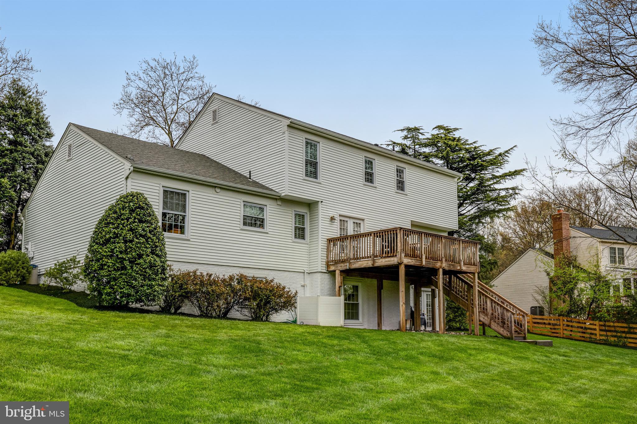 3002 Heritage Farm Ct