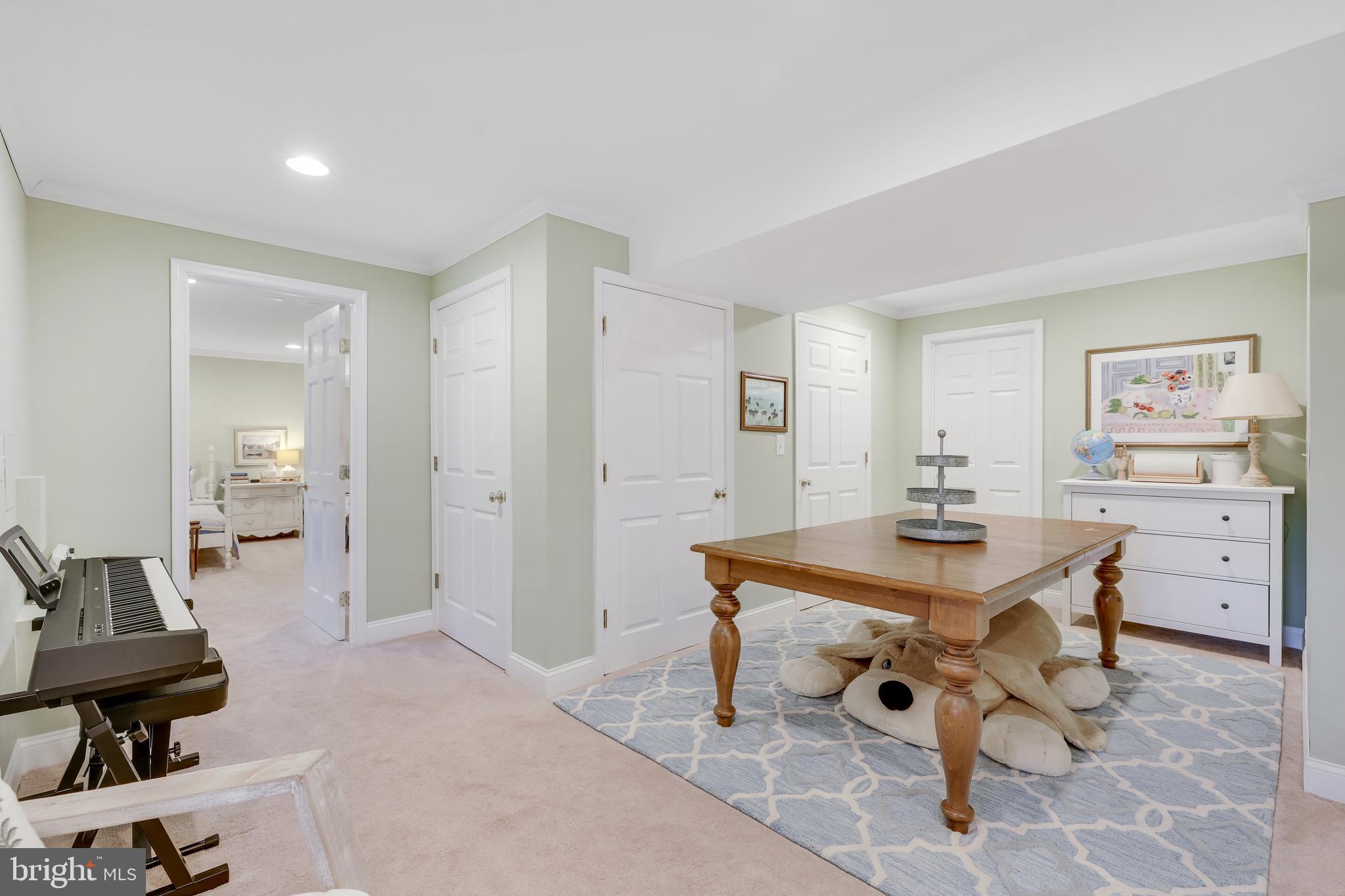 3002 Heritage Farm Ct