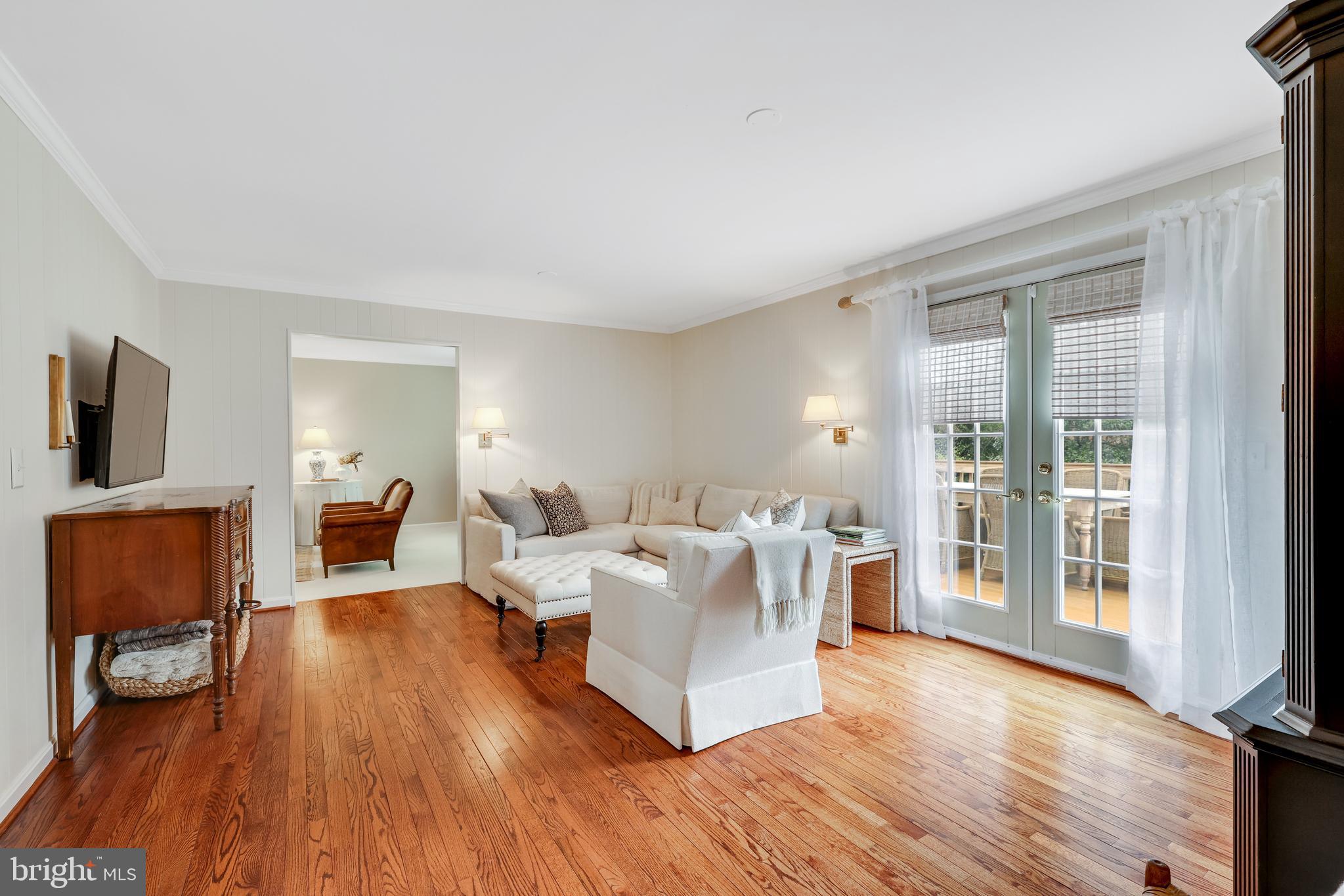 3002 Heritage Farm Ct