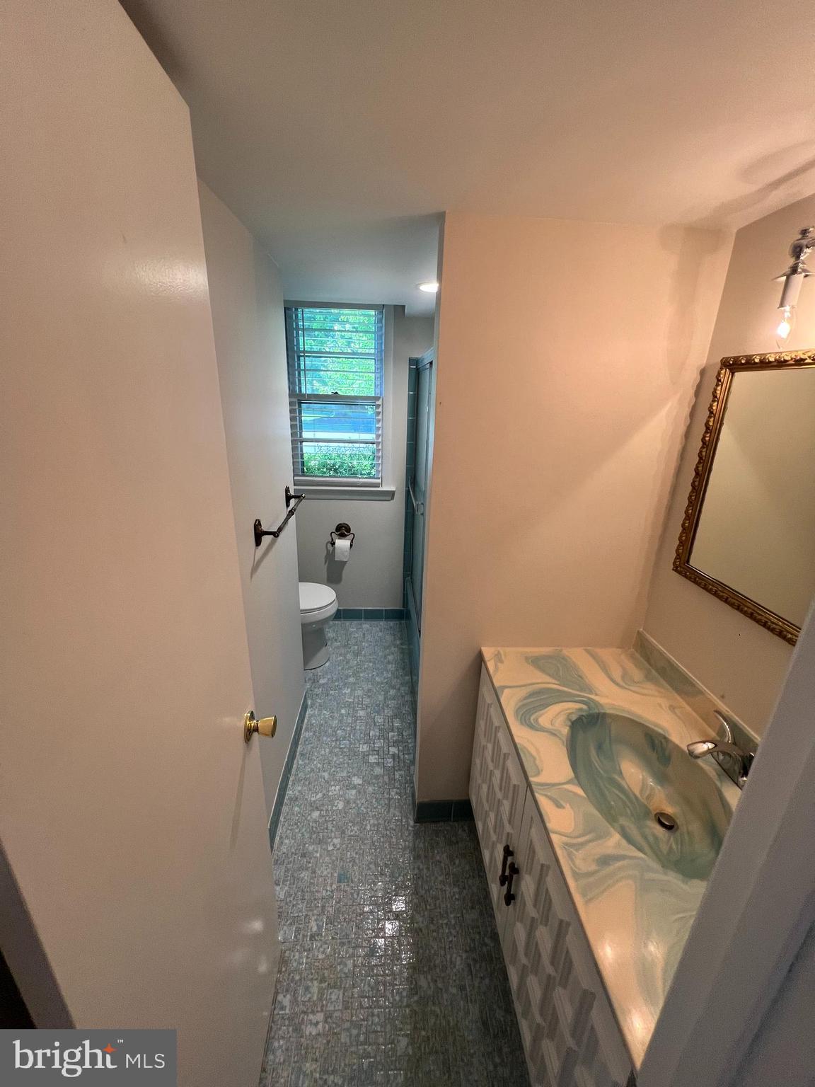107 PATRICK ST SE