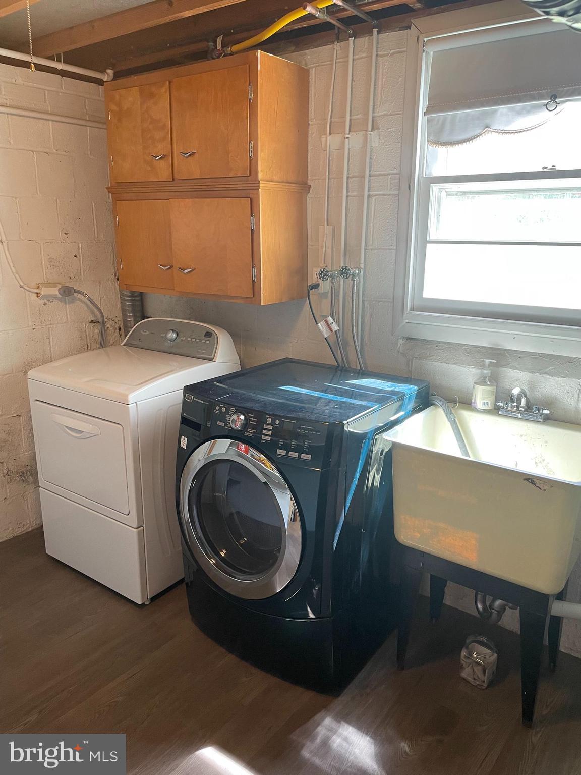 107 PATRICK ST SE