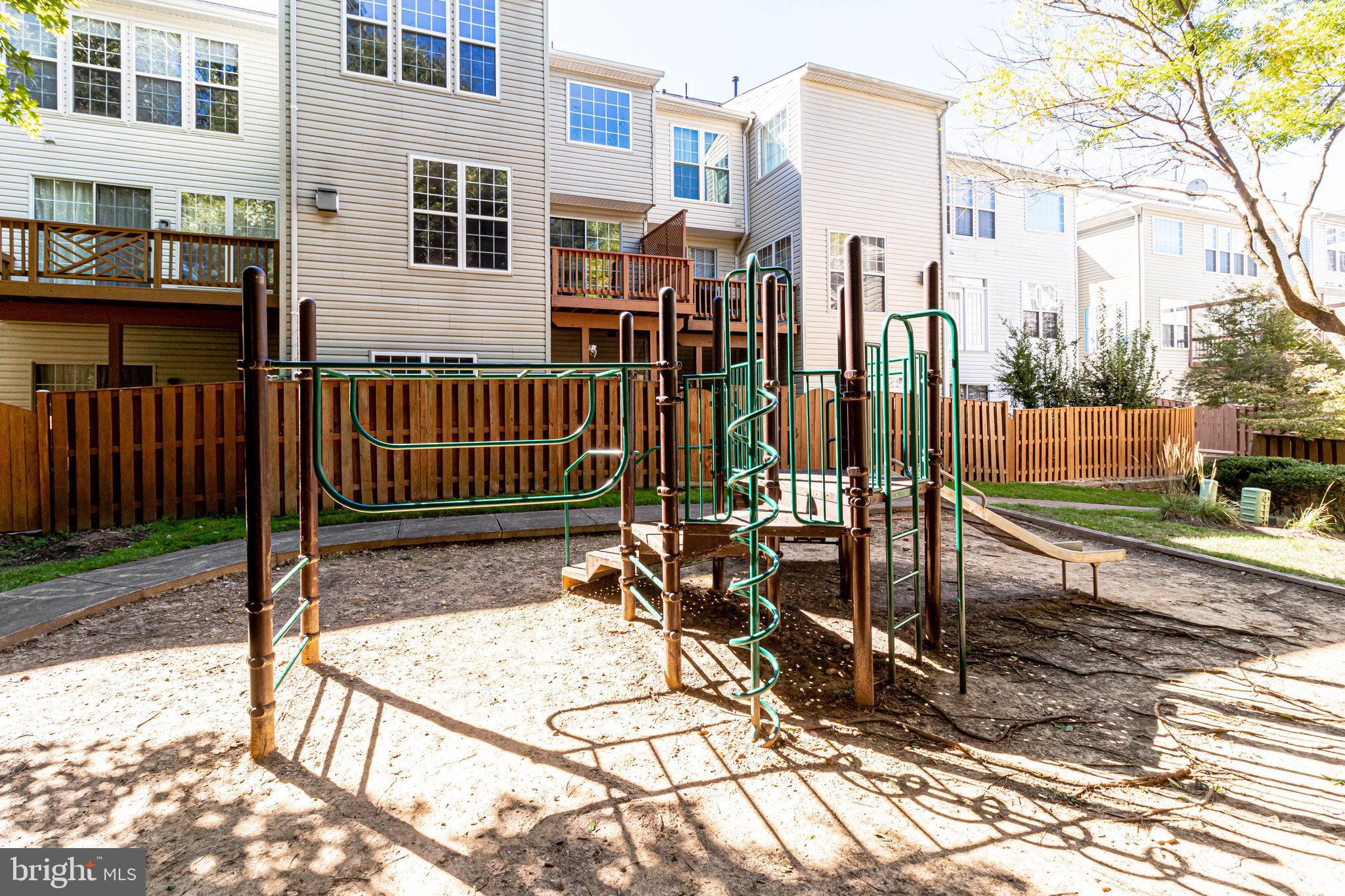 9330 BRANCH SIDE LN