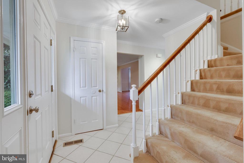 3239 Betsy Ln