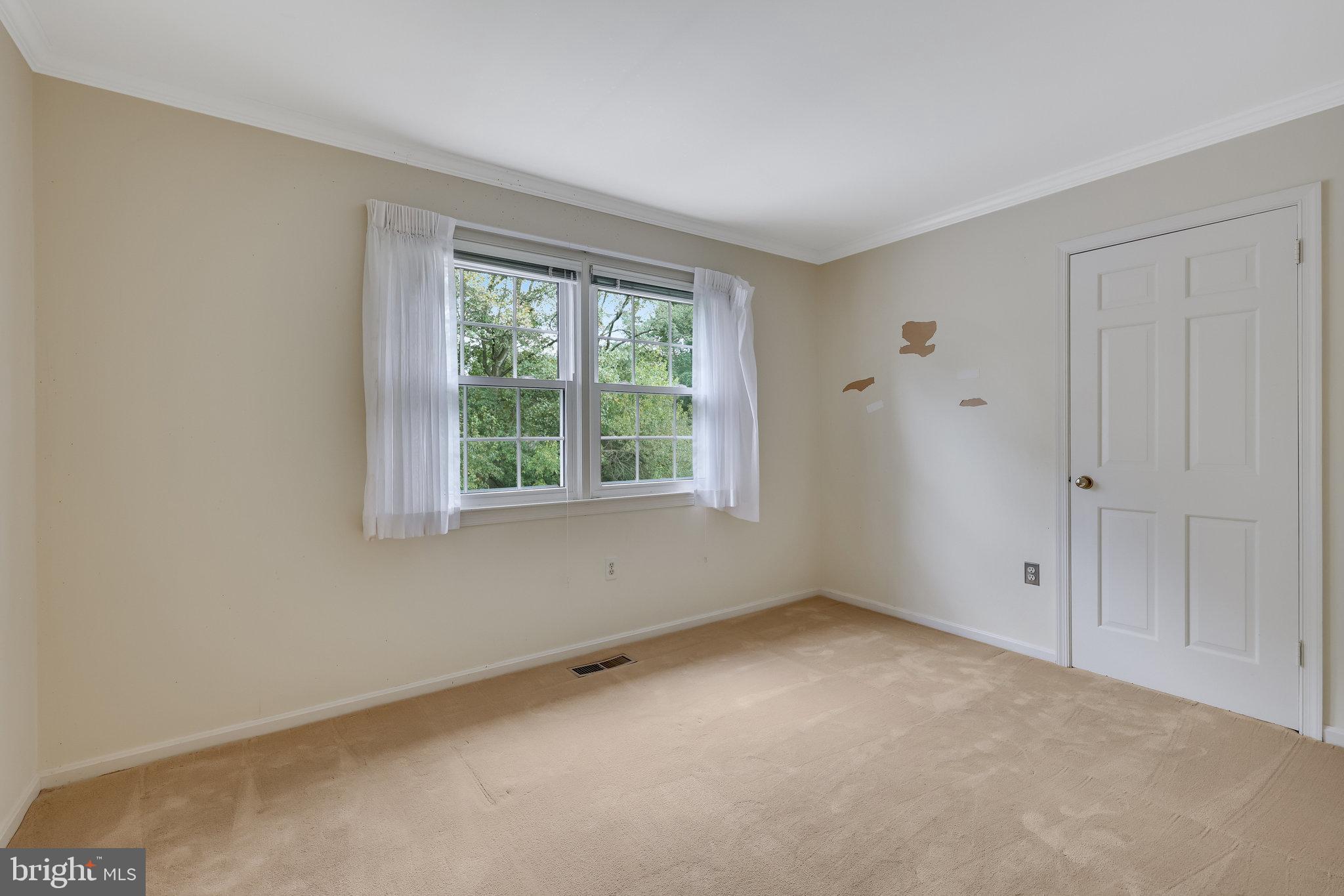 3239 Betsy Ln