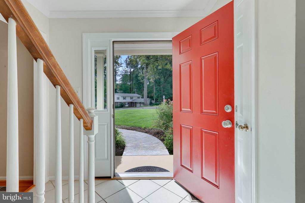 3239 Betsy Ln