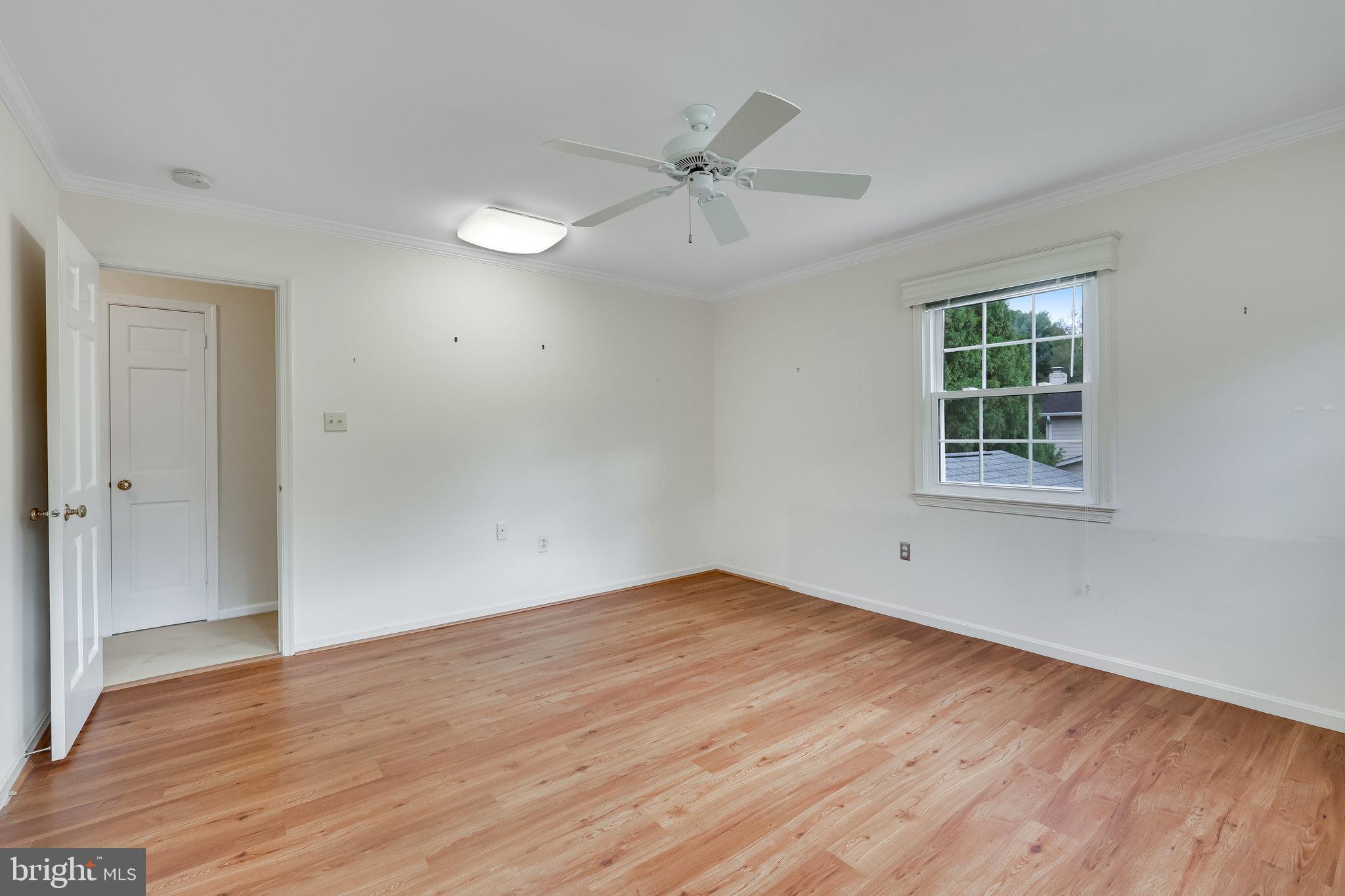 3239 Betsy Ln