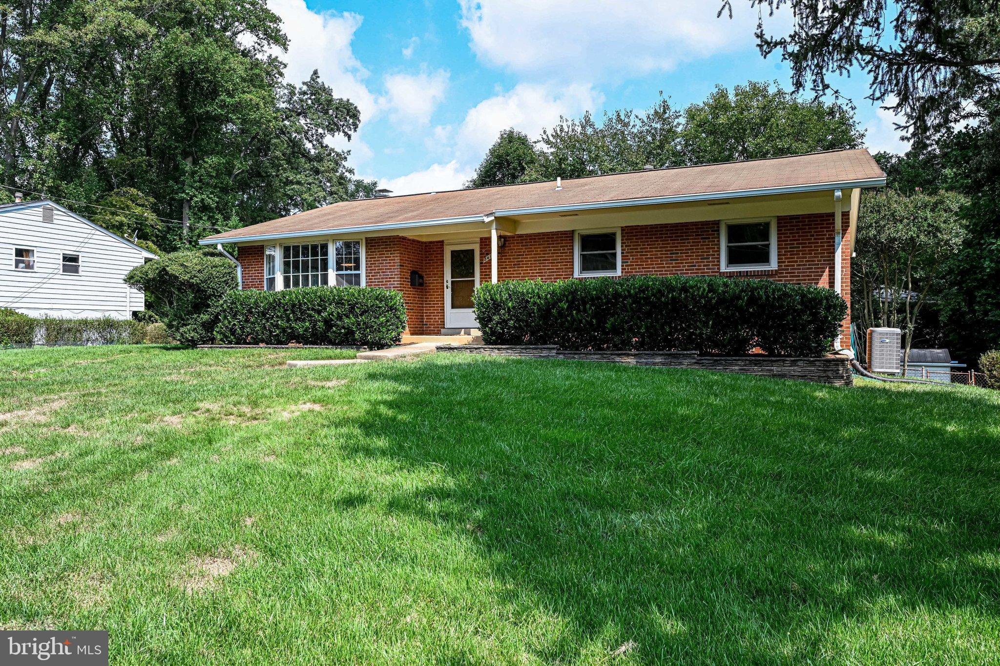 8416 STONEWALL DR