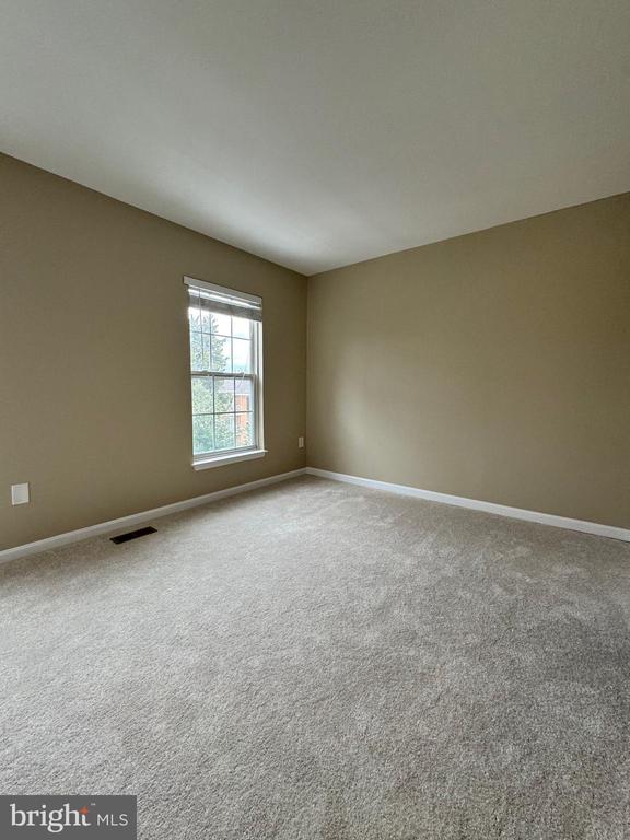 8074 SEBON DR