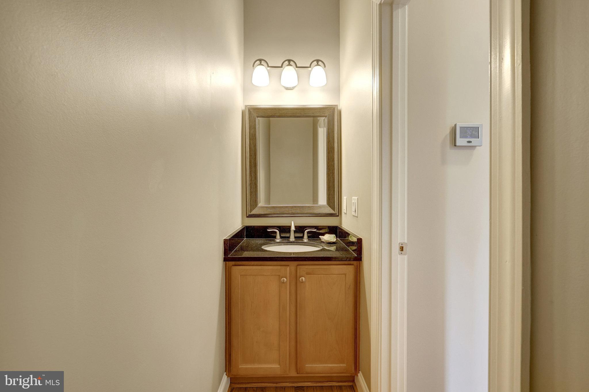546 Malcolm Rd NW