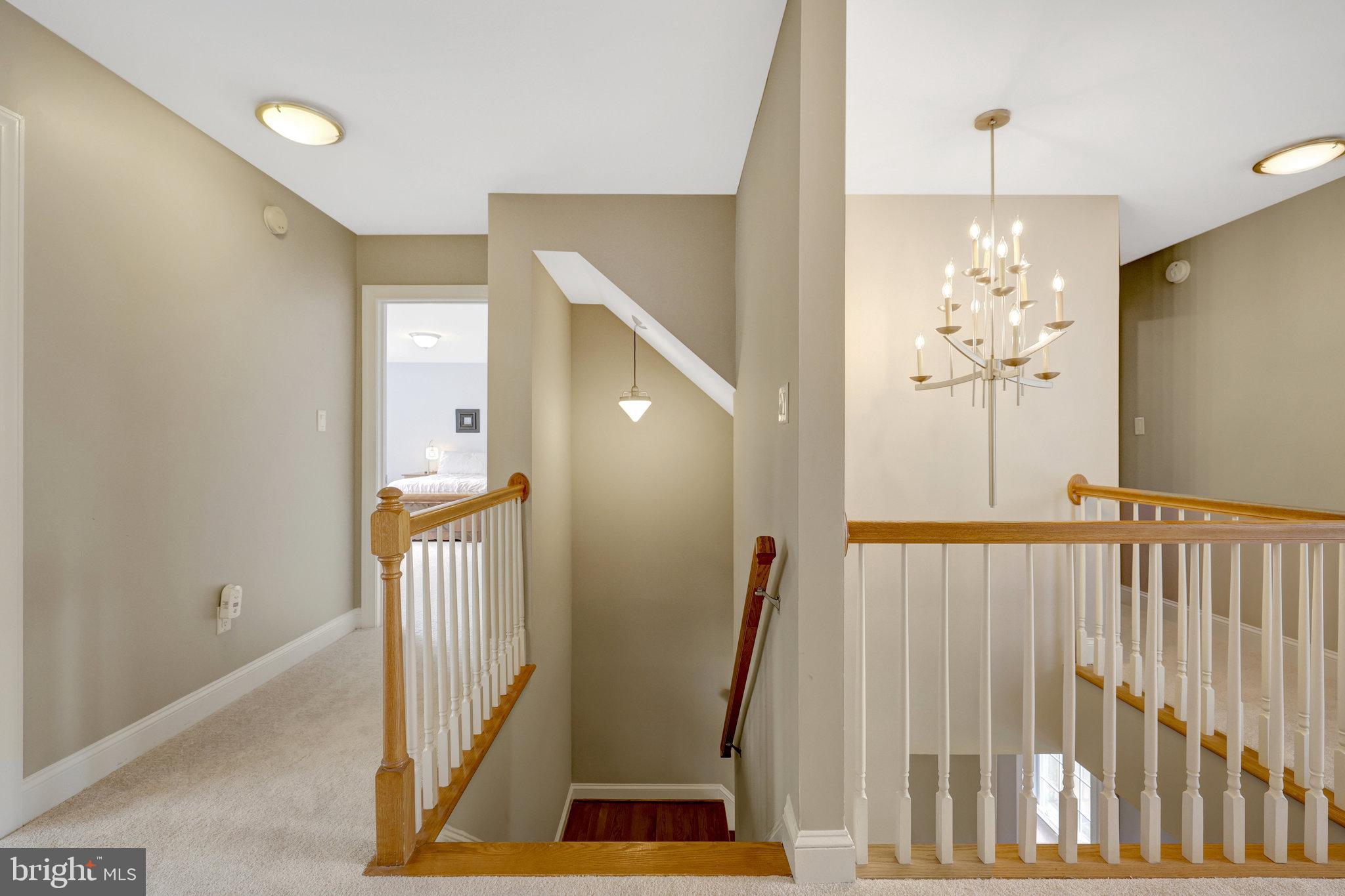546 Malcolm Rd NW
