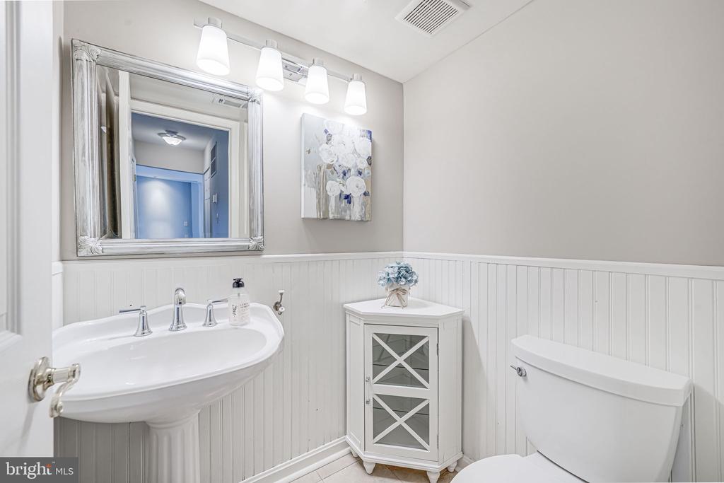 9808 Kohoutek Ct