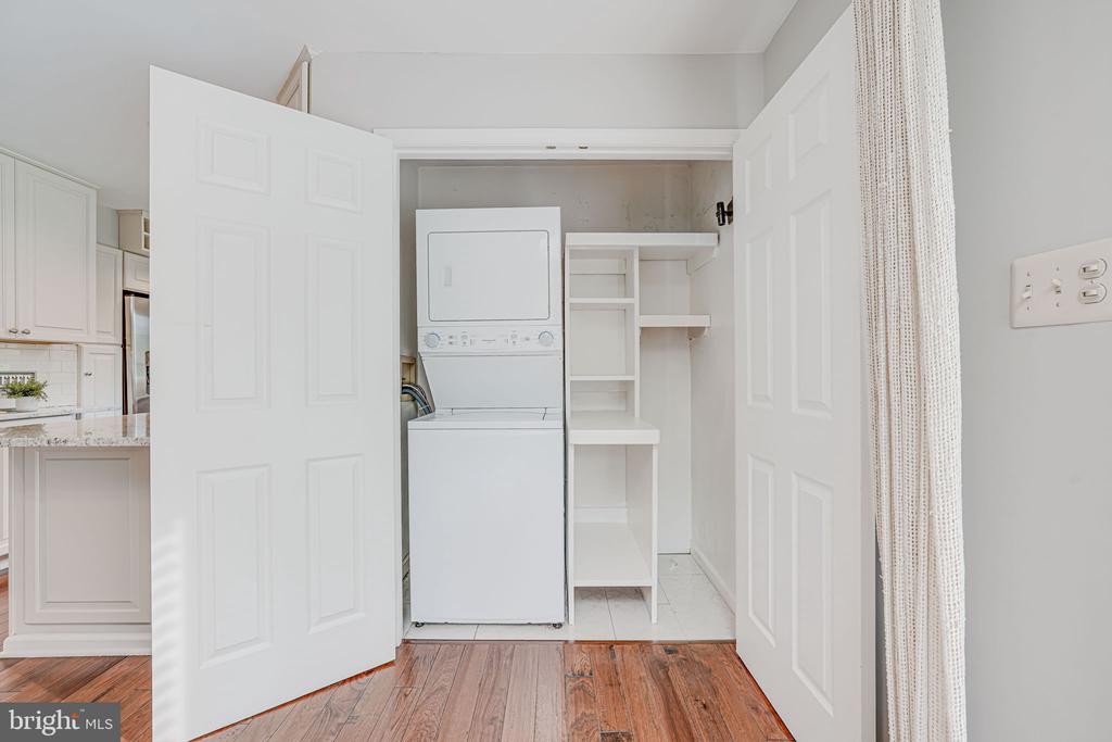 9808 Kohoutek Ct