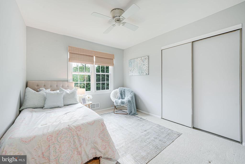 9808 Kohoutek Ct