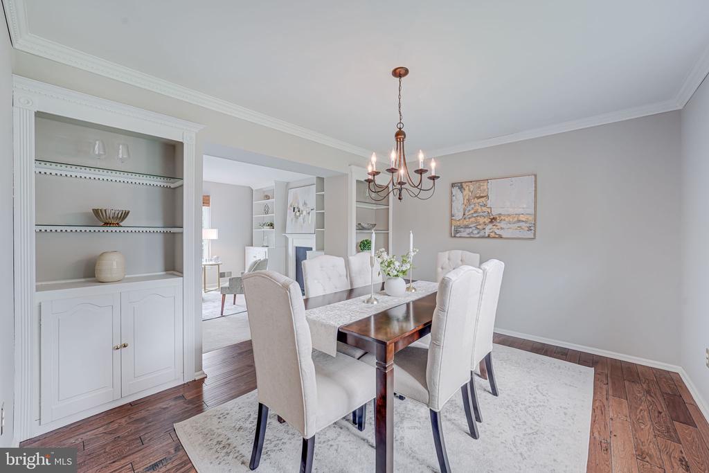 9808 Kohoutek Ct