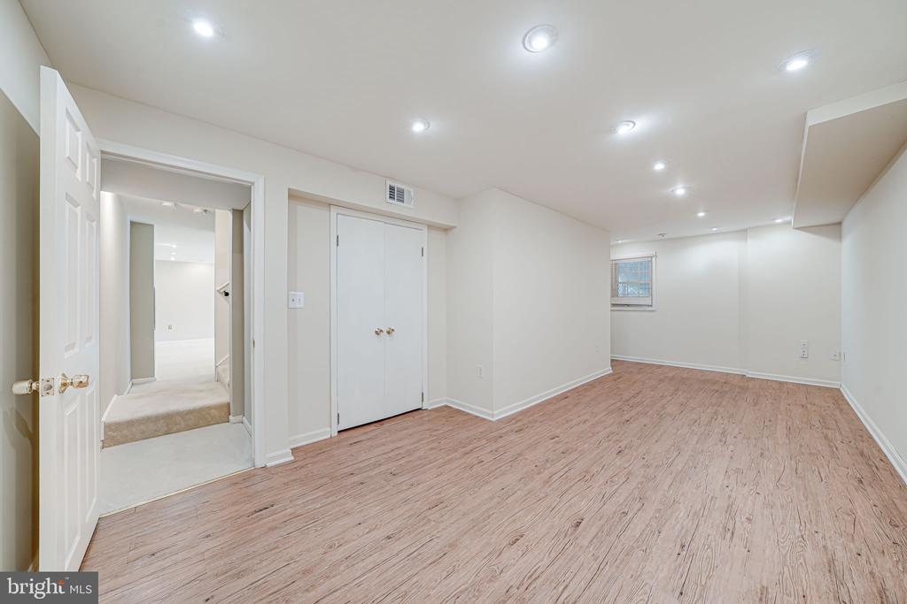 9808 Kohoutek Ct