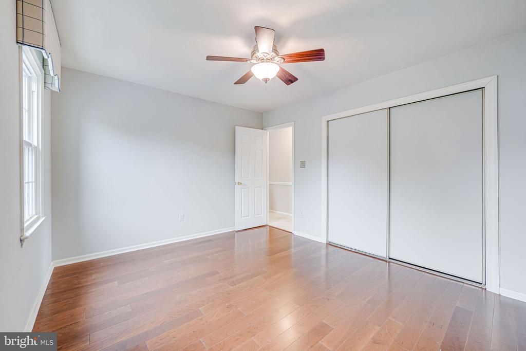 9808 Kohoutek Ct