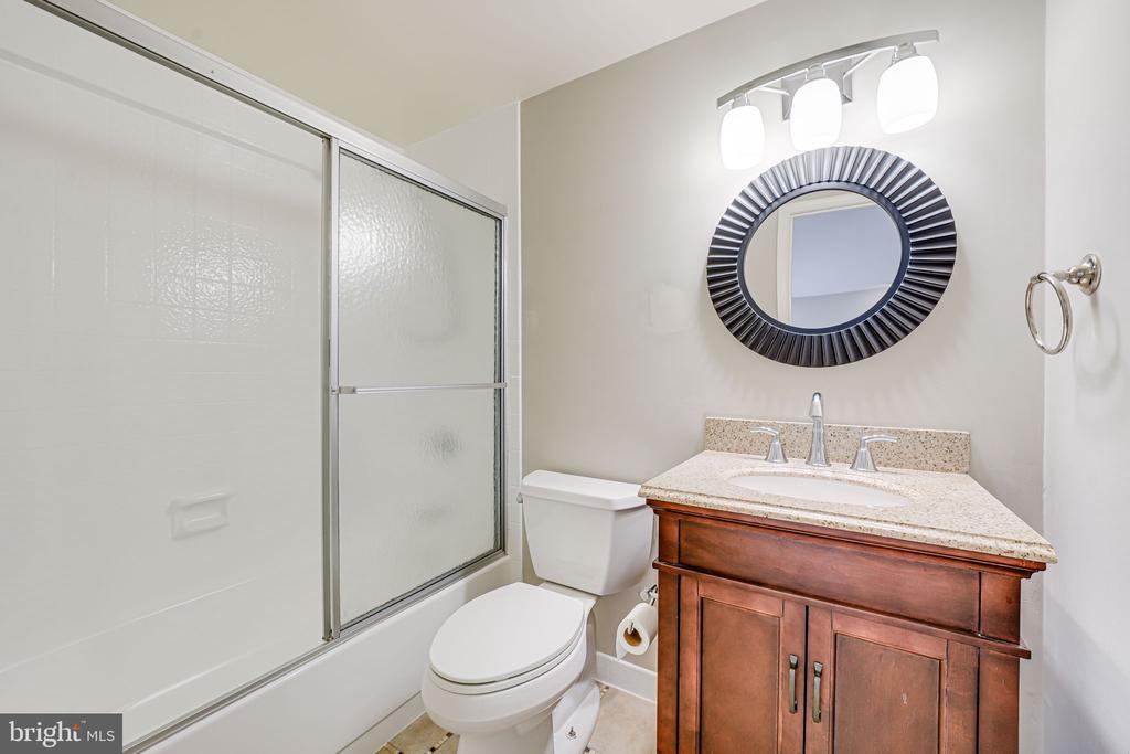 9808 Kohoutek Ct
