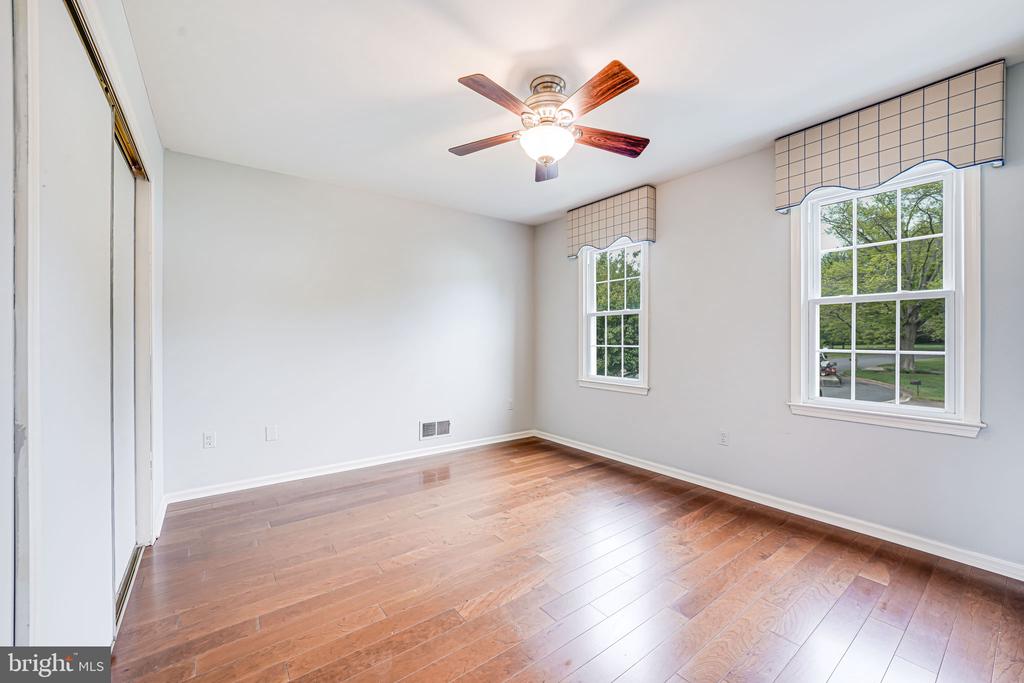9808 Kohoutek Ct