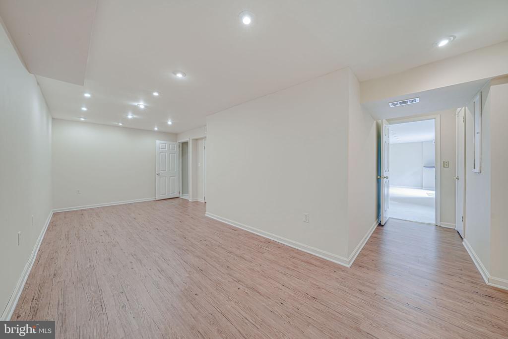 9808 Kohoutek Ct