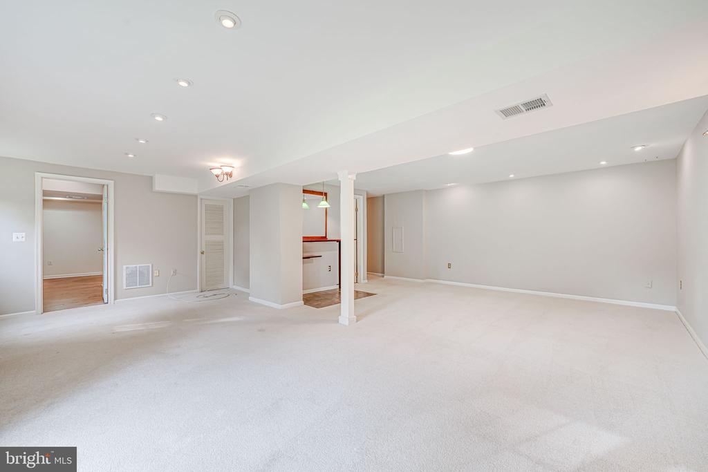 9808 Kohoutek Ct
