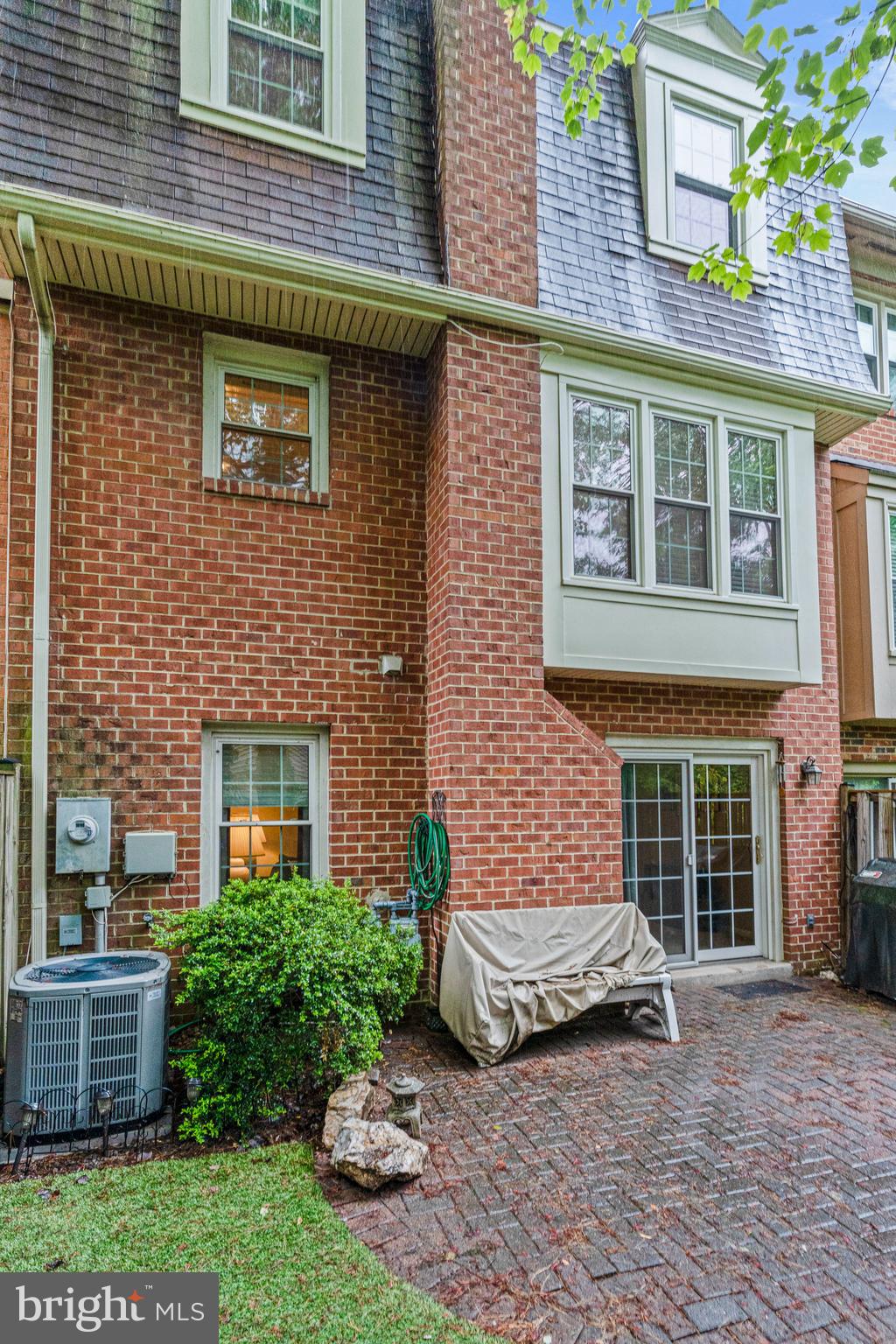 3110 Windwood Farms Dr