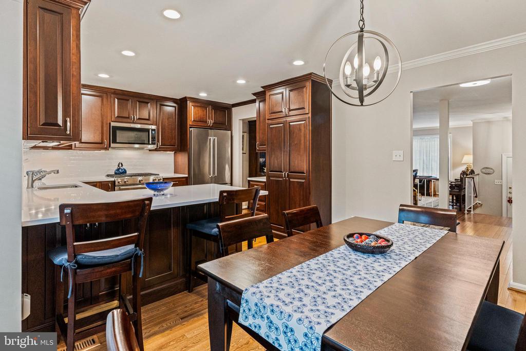 3110 Windwood Farms Dr