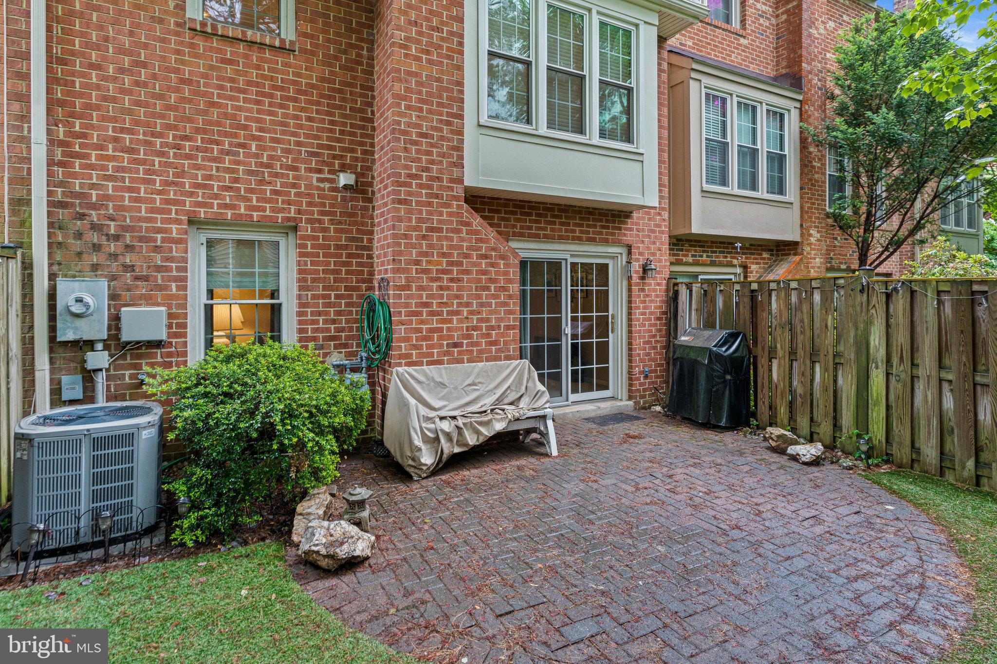 3110 Windwood Farms Dr