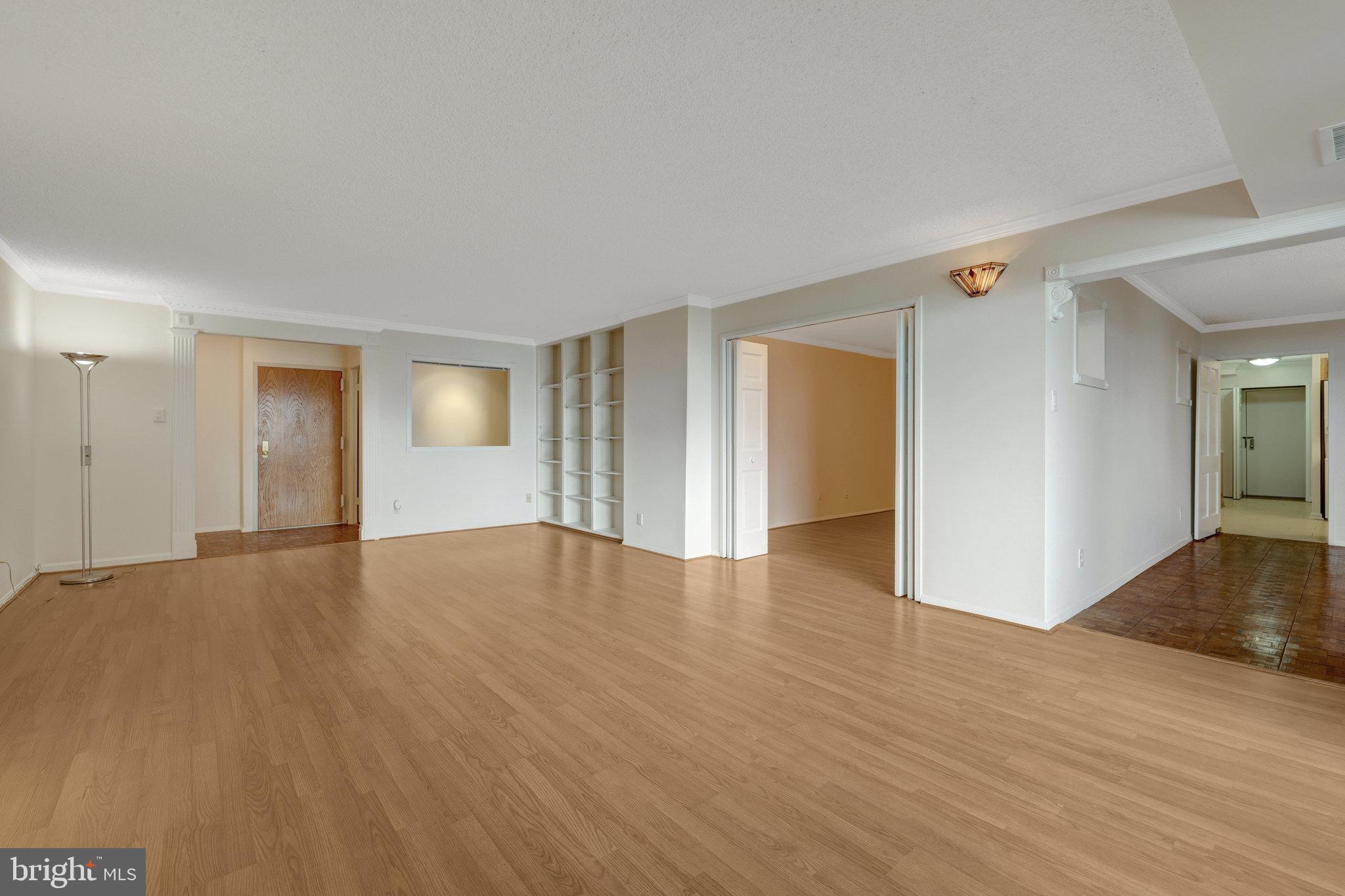 1800 Old Meadow Rd #1610