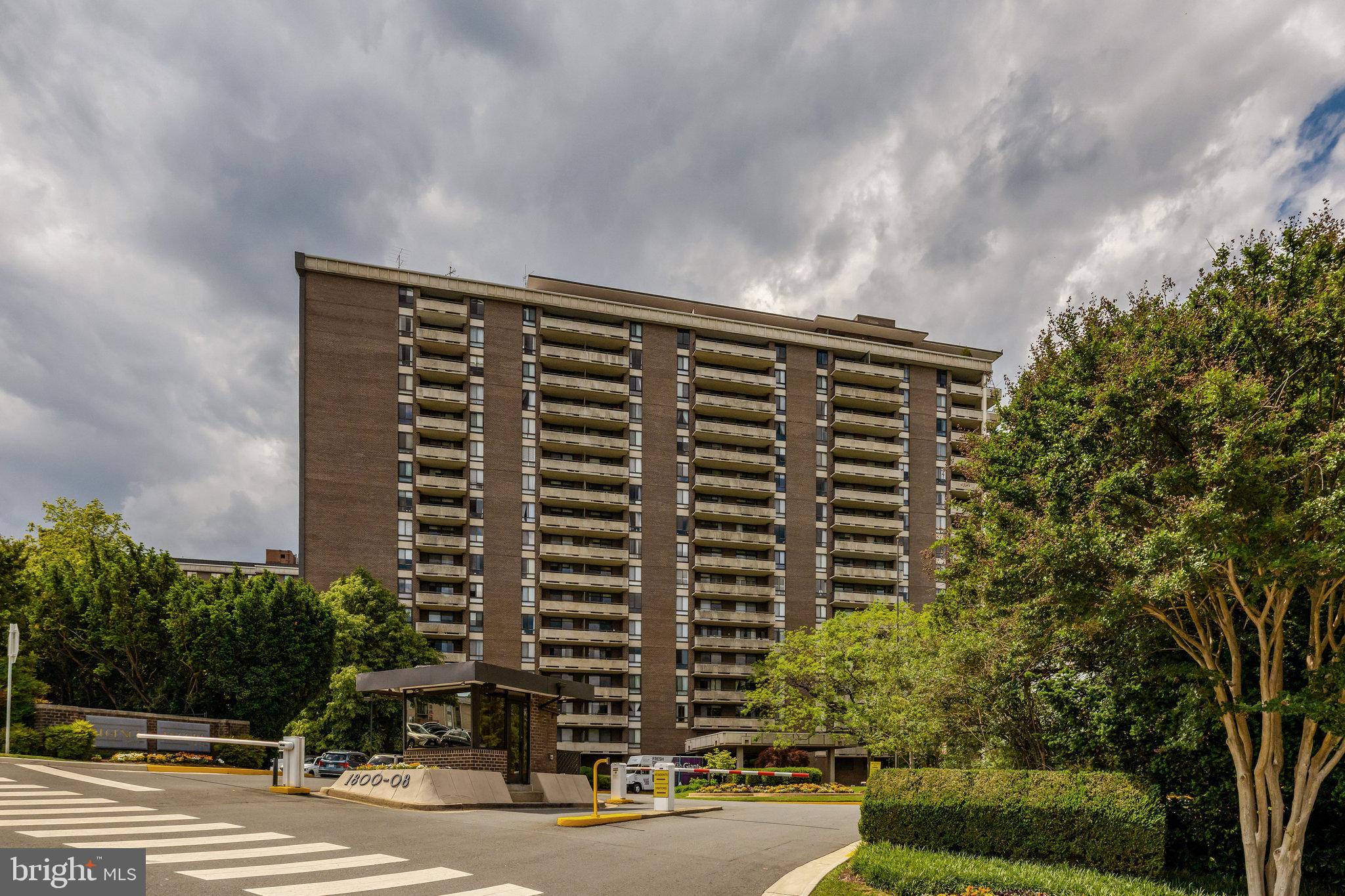 1800 Old Meadow Rd #1610