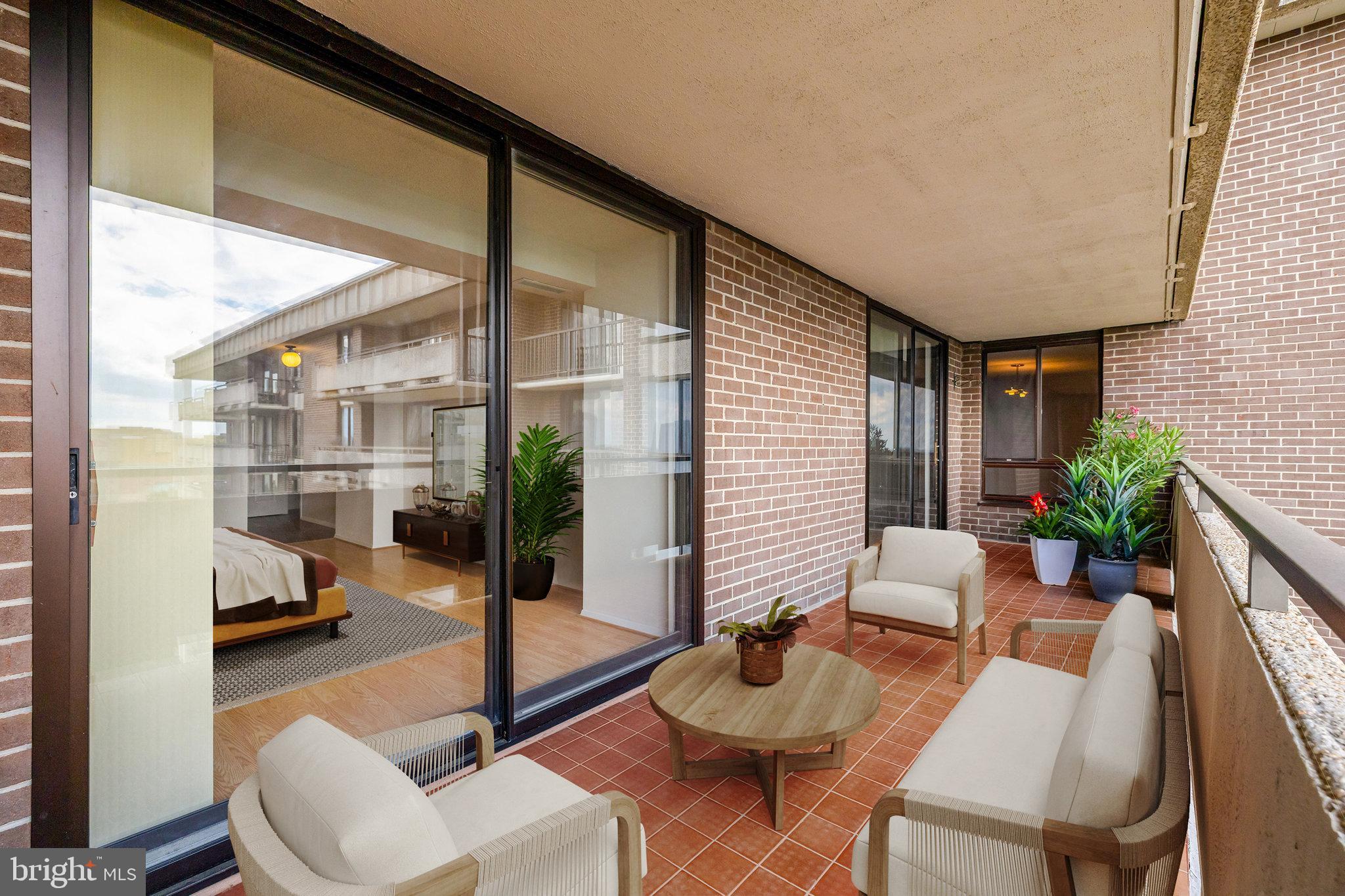 1800 Old Meadow Rd #1610