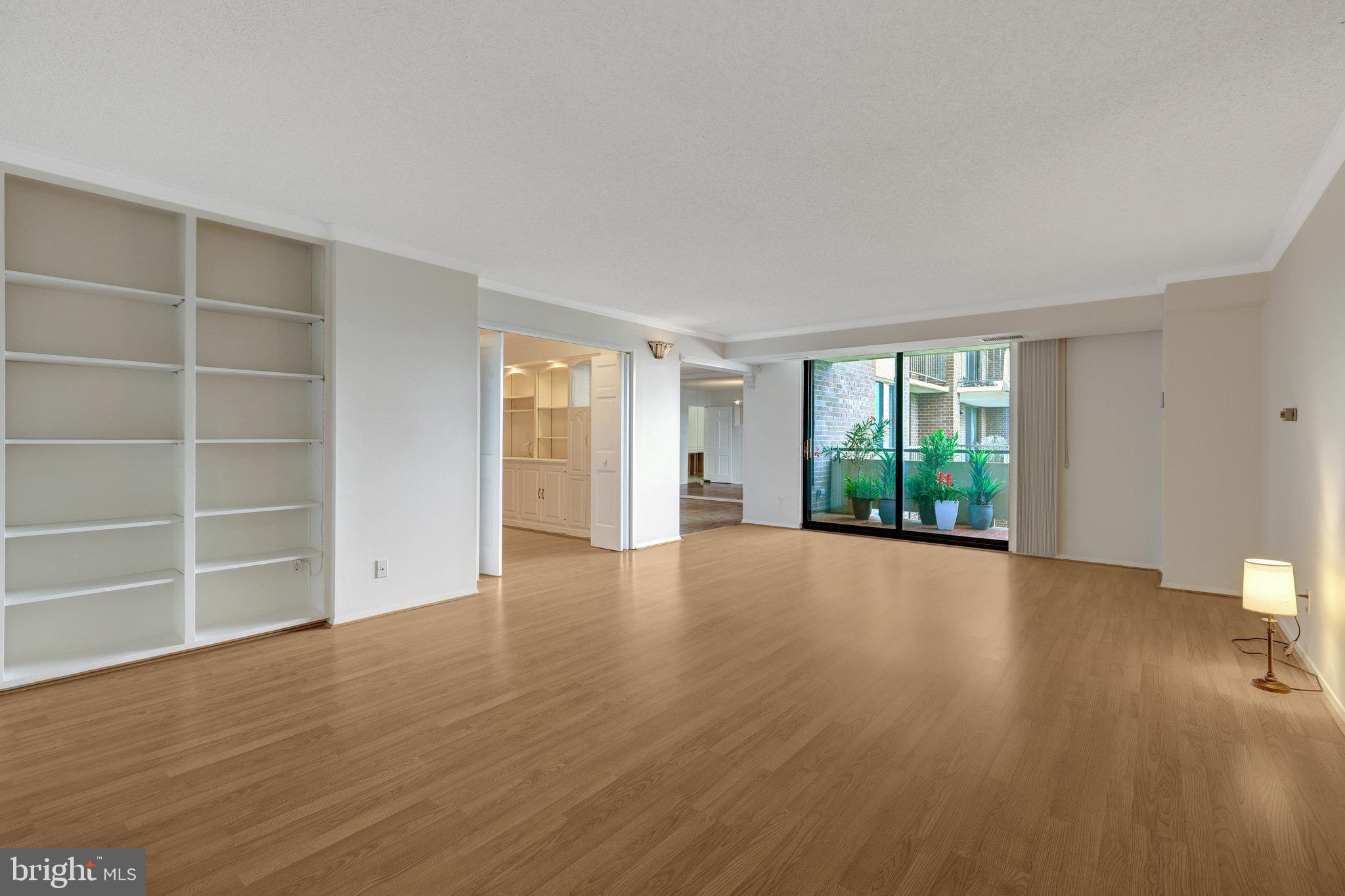 1800 Old Meadow Rd #1610