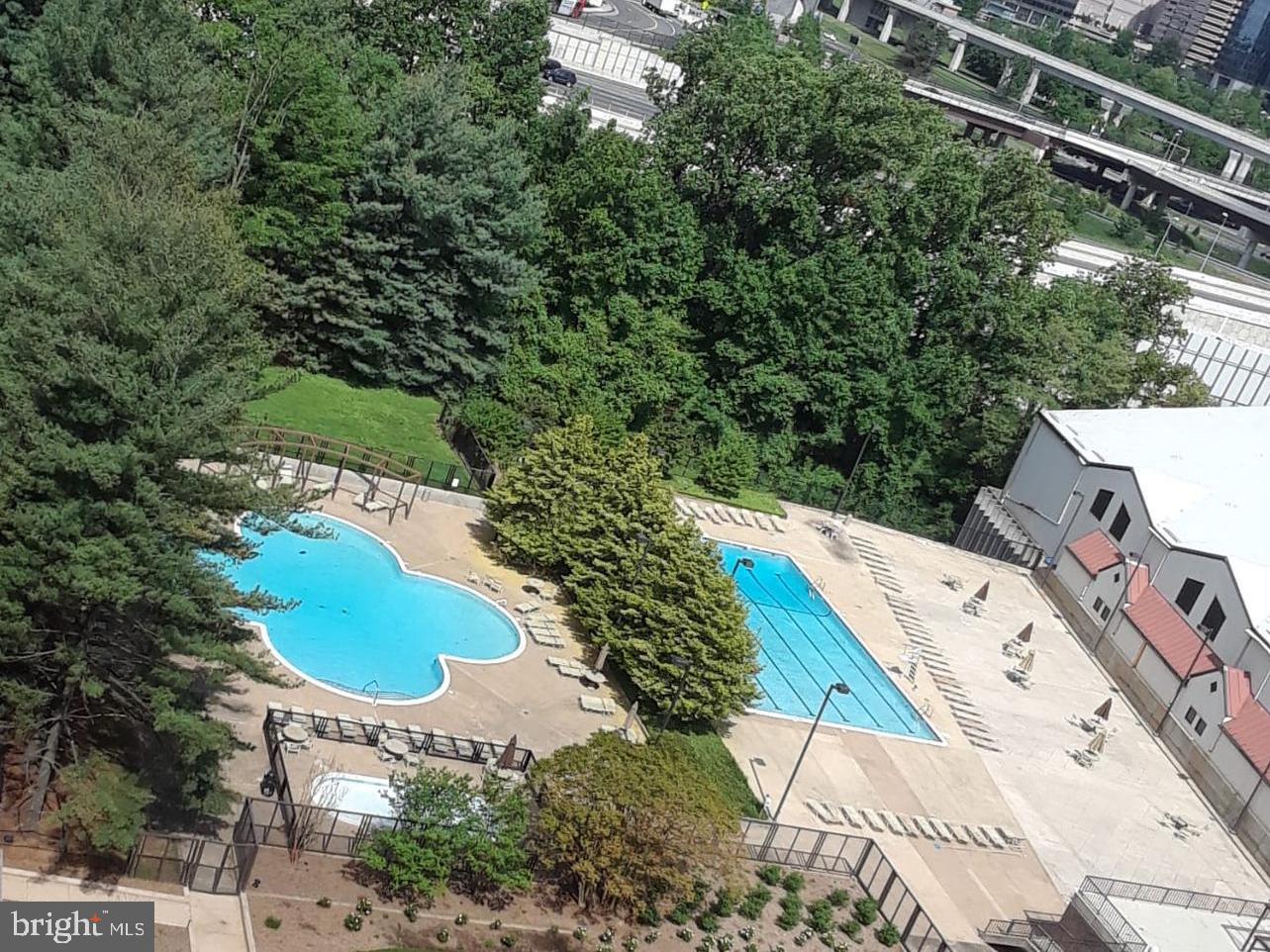 1800 Old Meadow Rd #1610