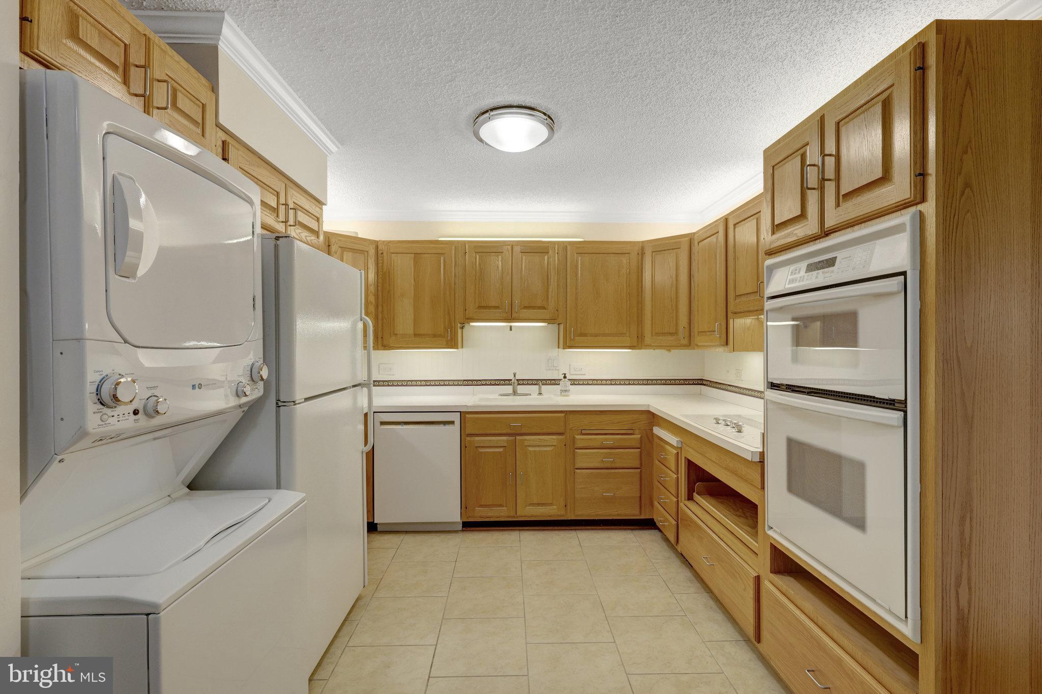 1800 Old Meadow Rd #1610