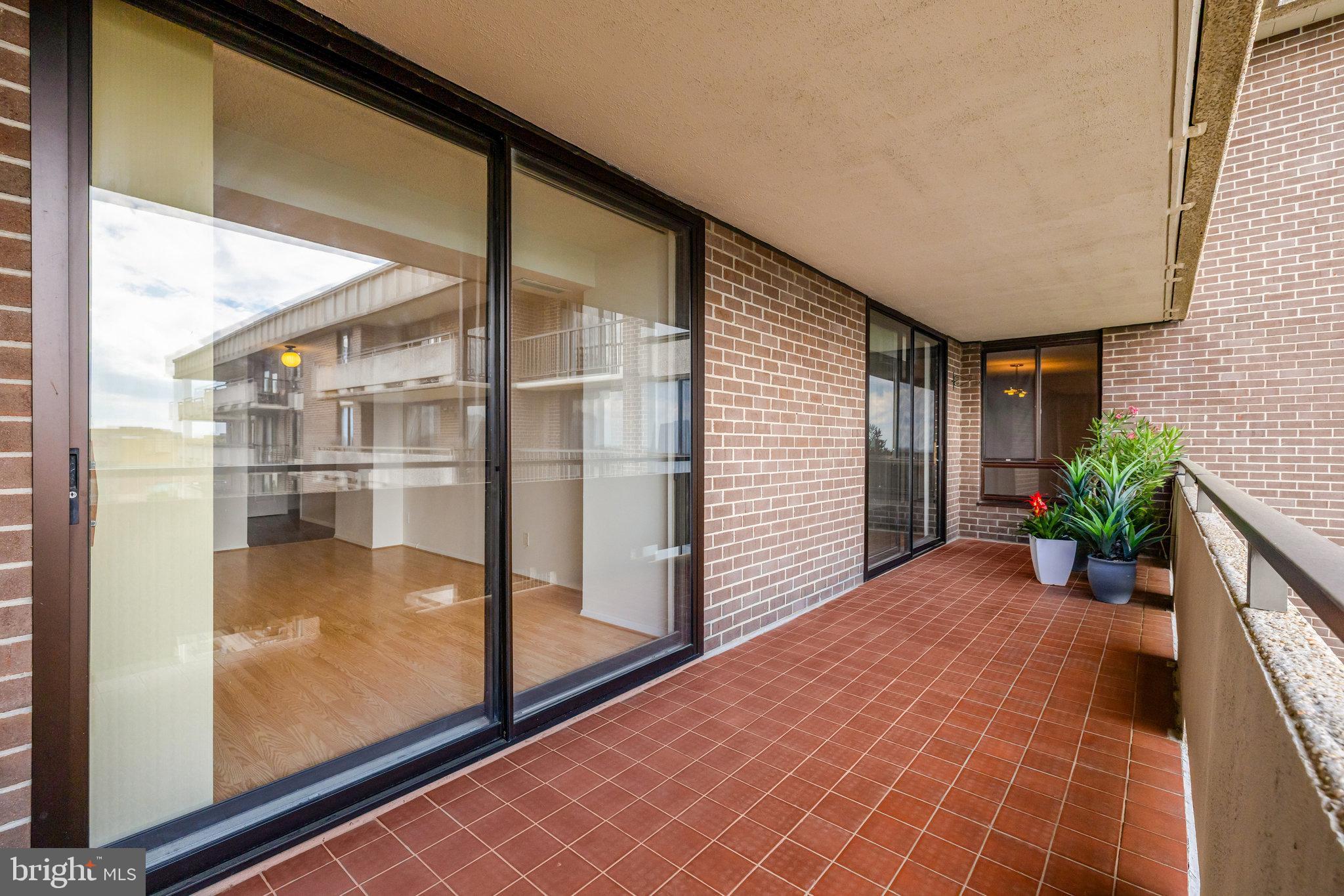 1800 Old Meadow Rd #1610