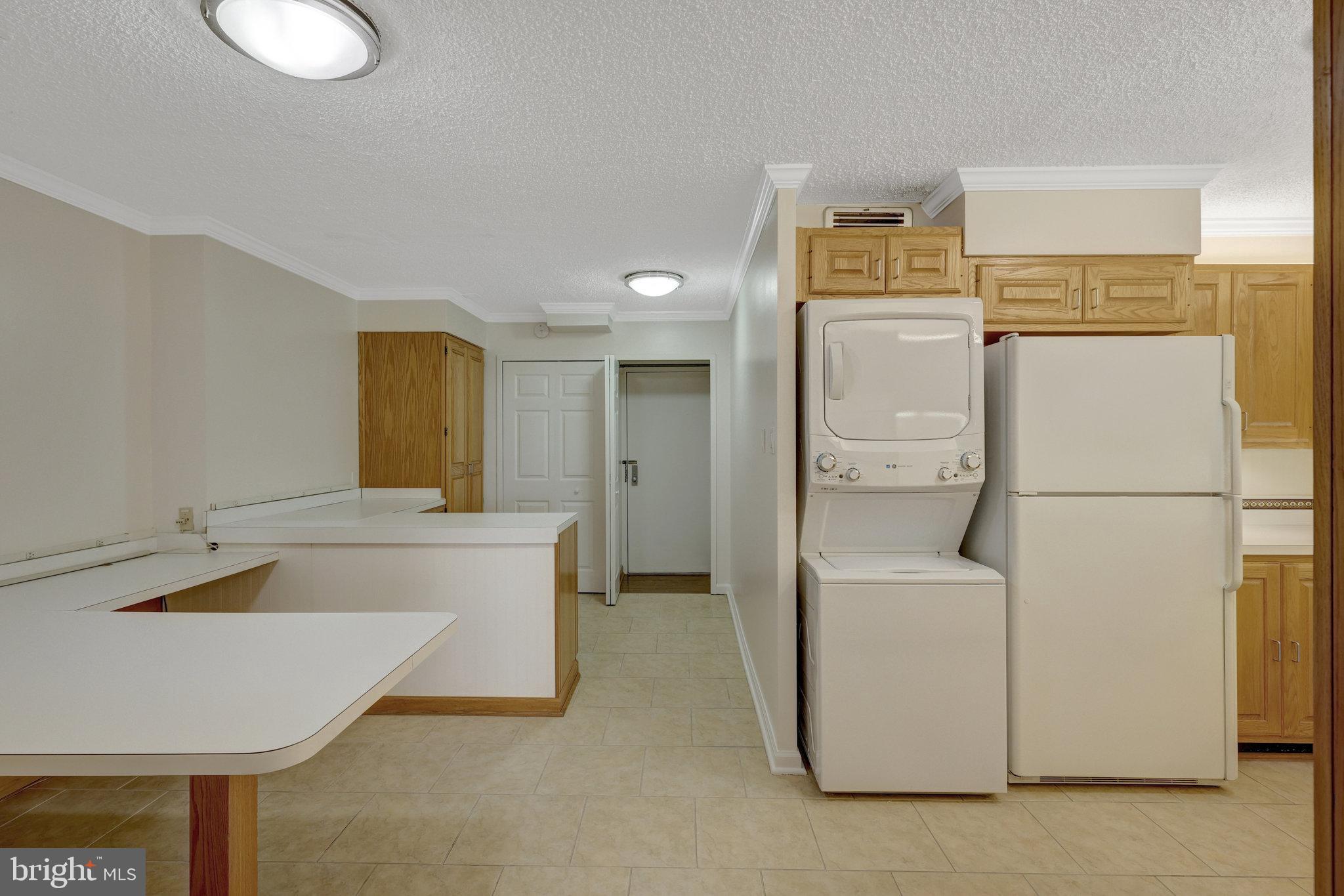 1800 Old Meadow Rd #1610