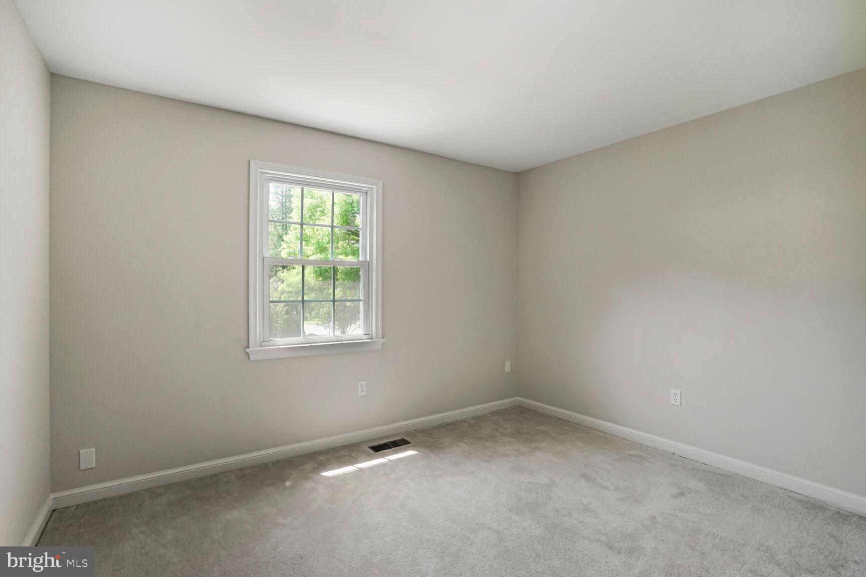 8601 Burling Wood Dr