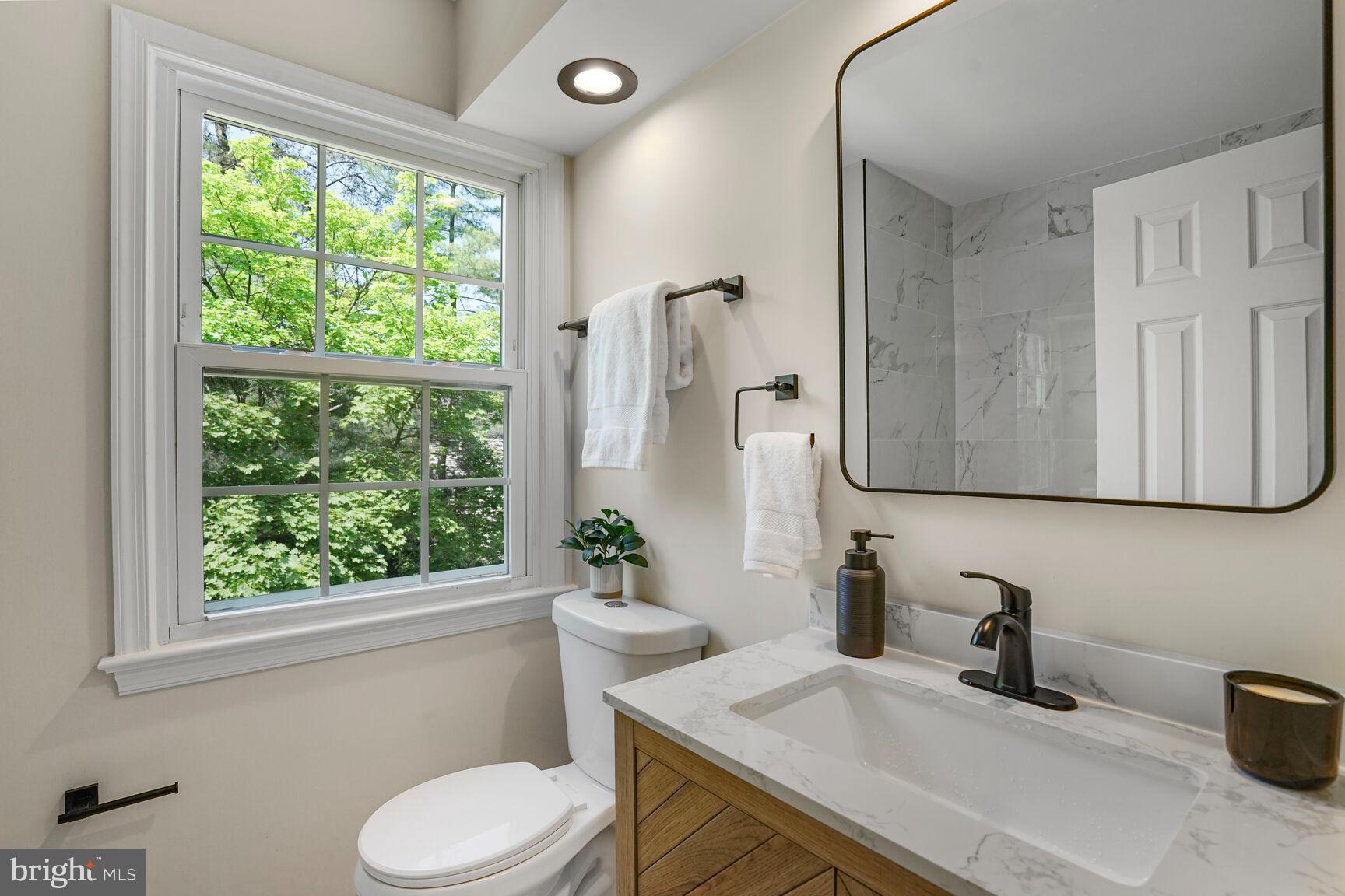 8601 Burling Wood Dr