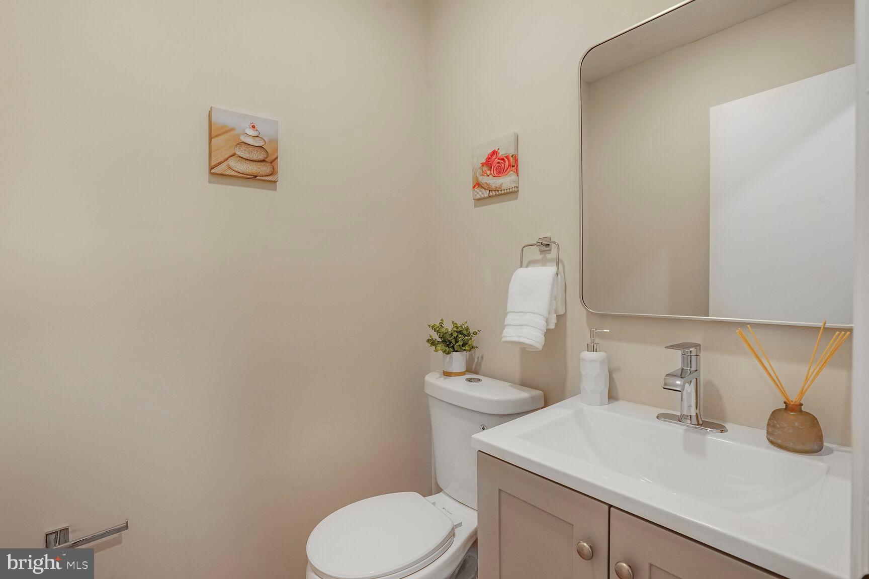 8601 Burling Wood Dr