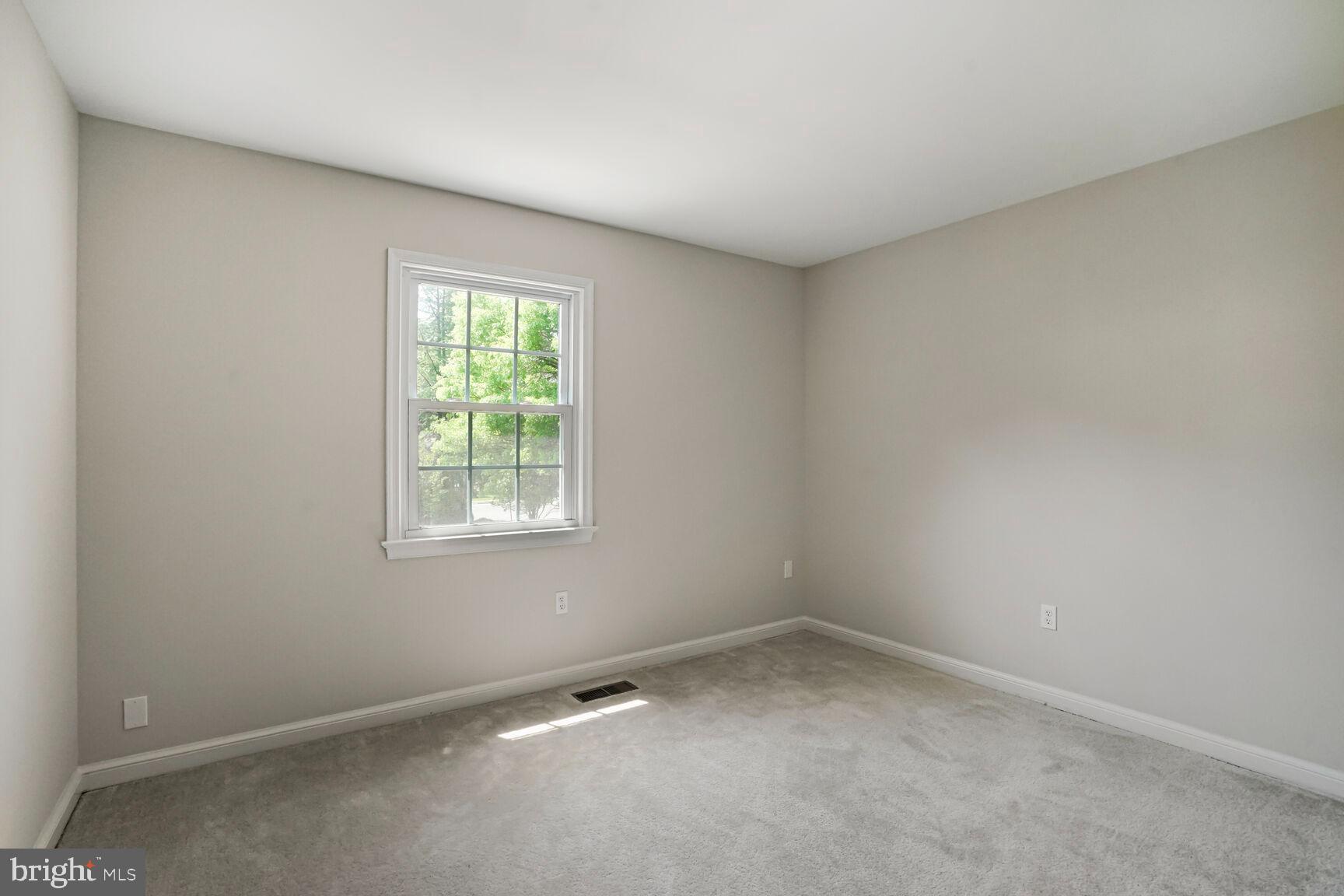 8601 Burling Wood Dr