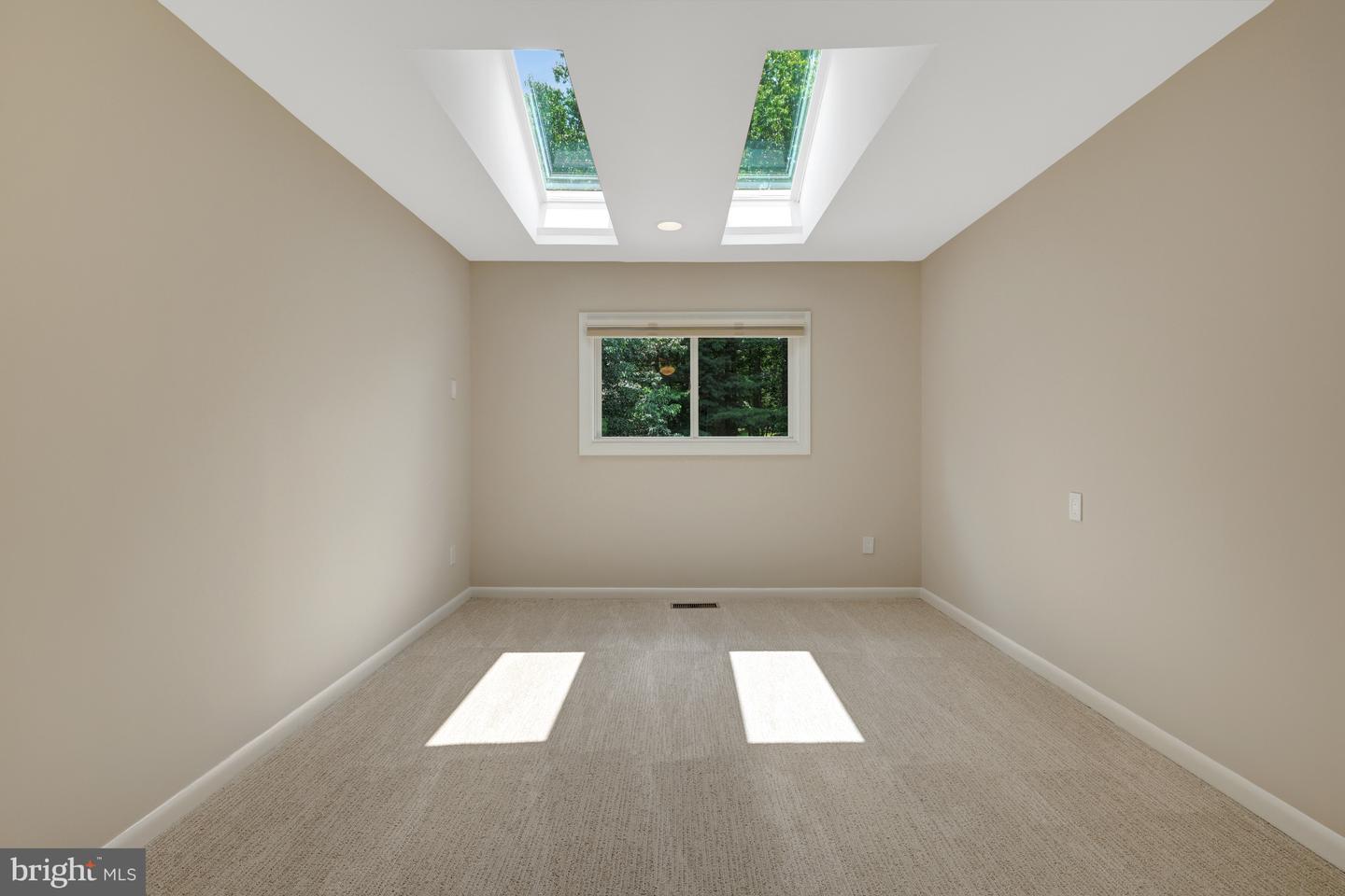 11064 Thrush Ridge Rd