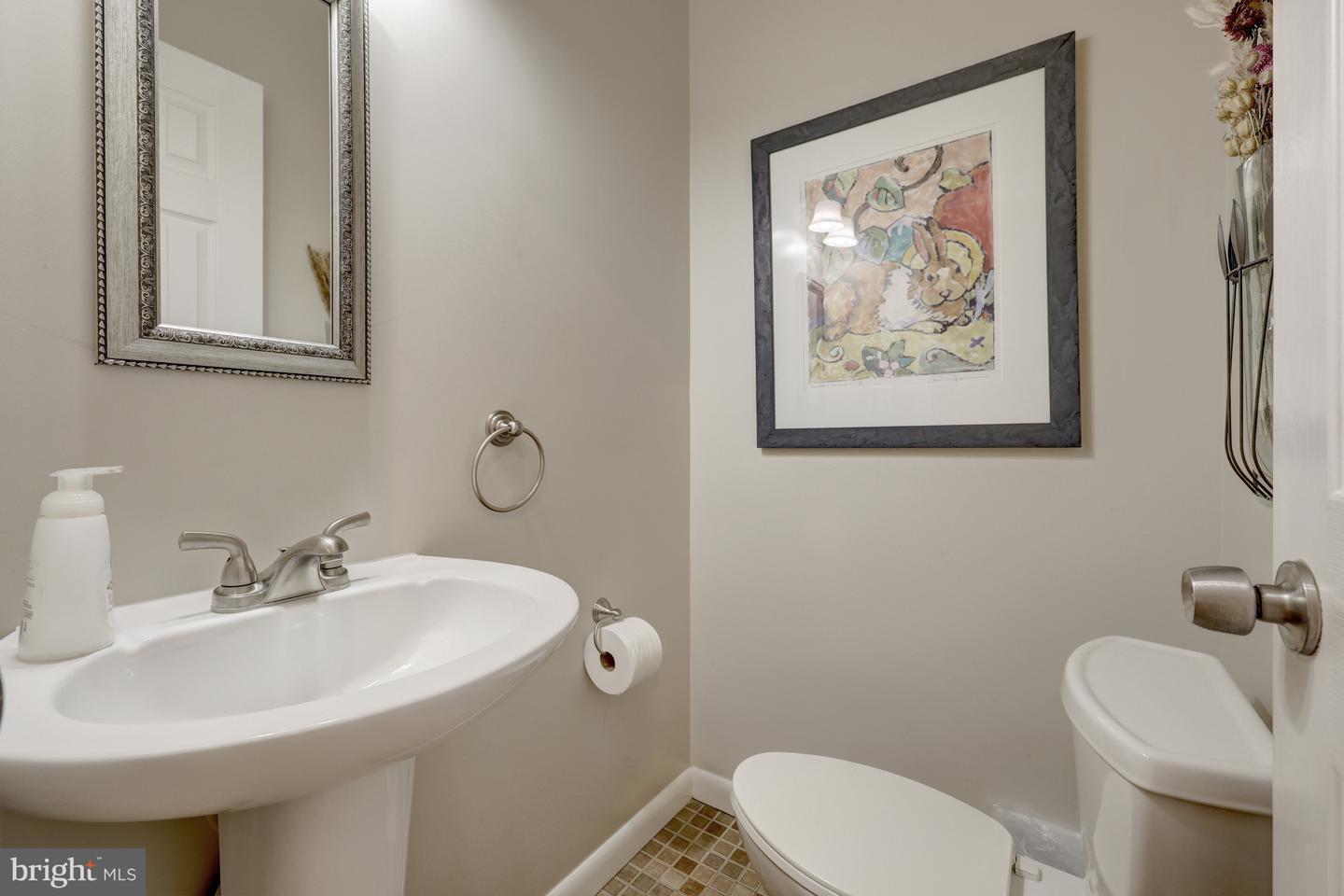 1681 Abbey Oak Dr