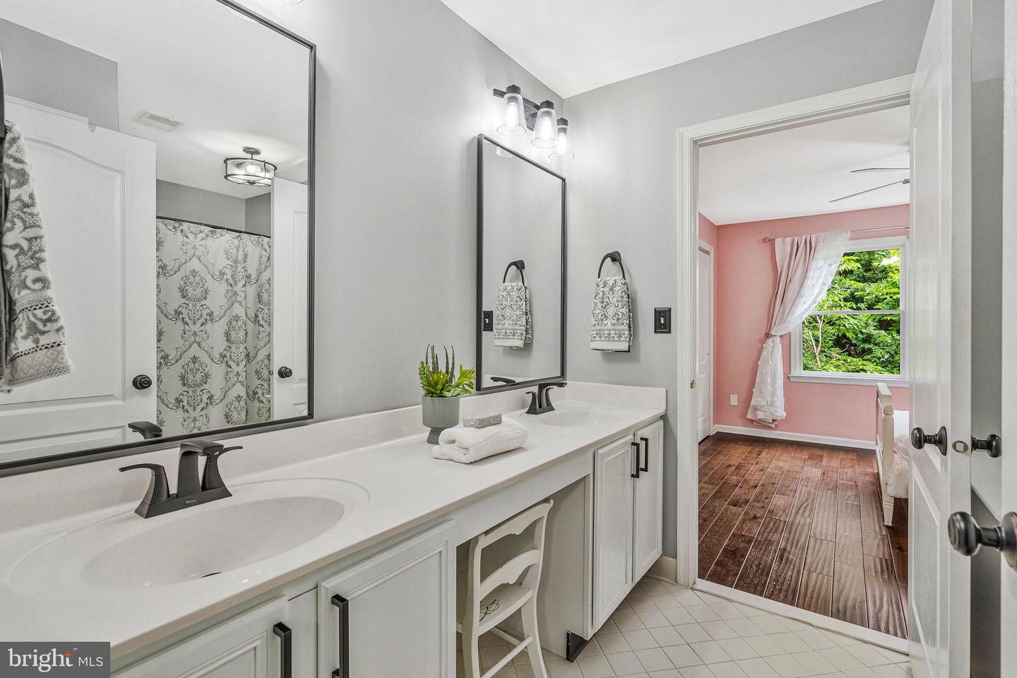 3189 Pond Mist Way