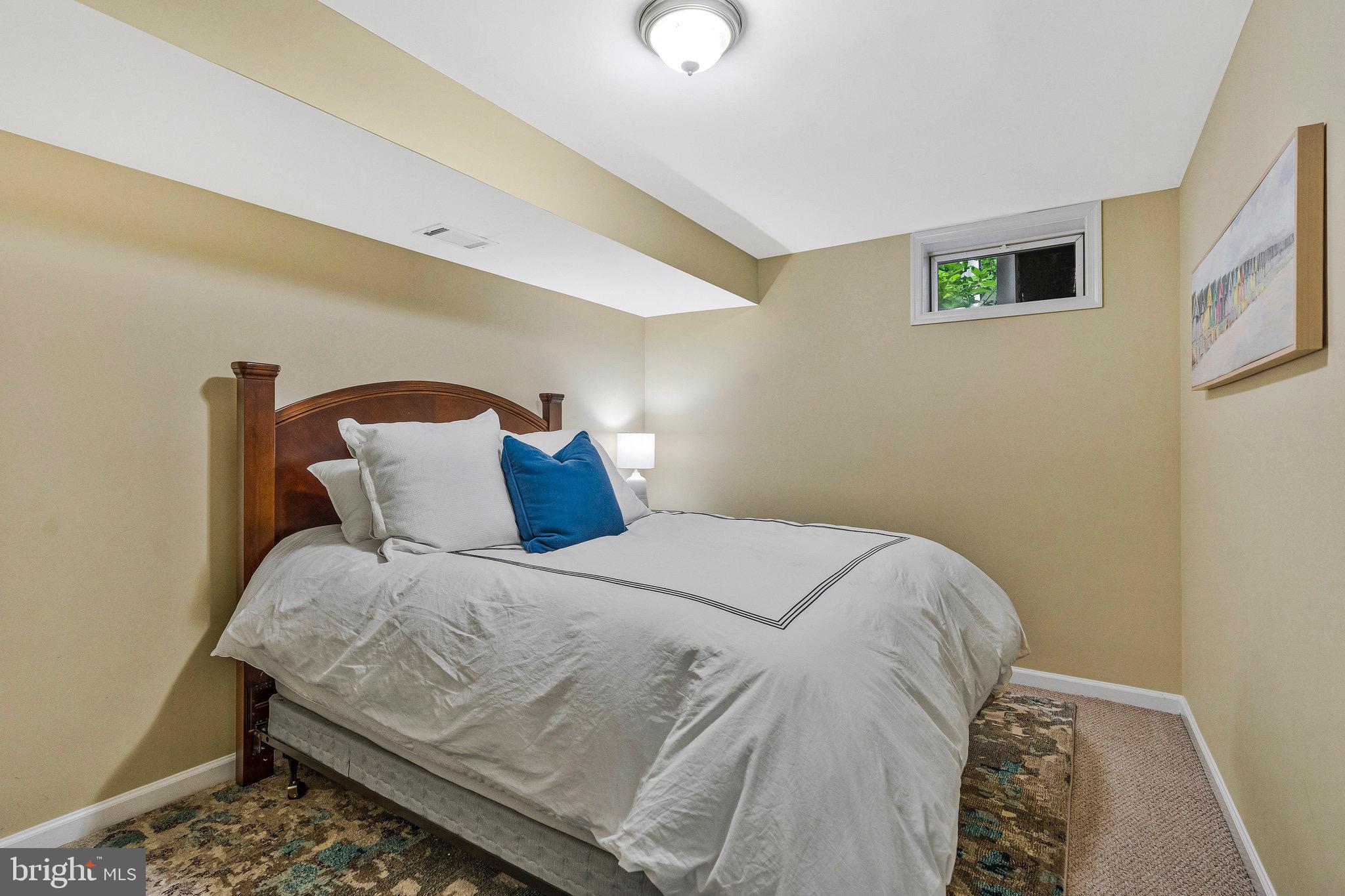 3189 Pond Mist Way
